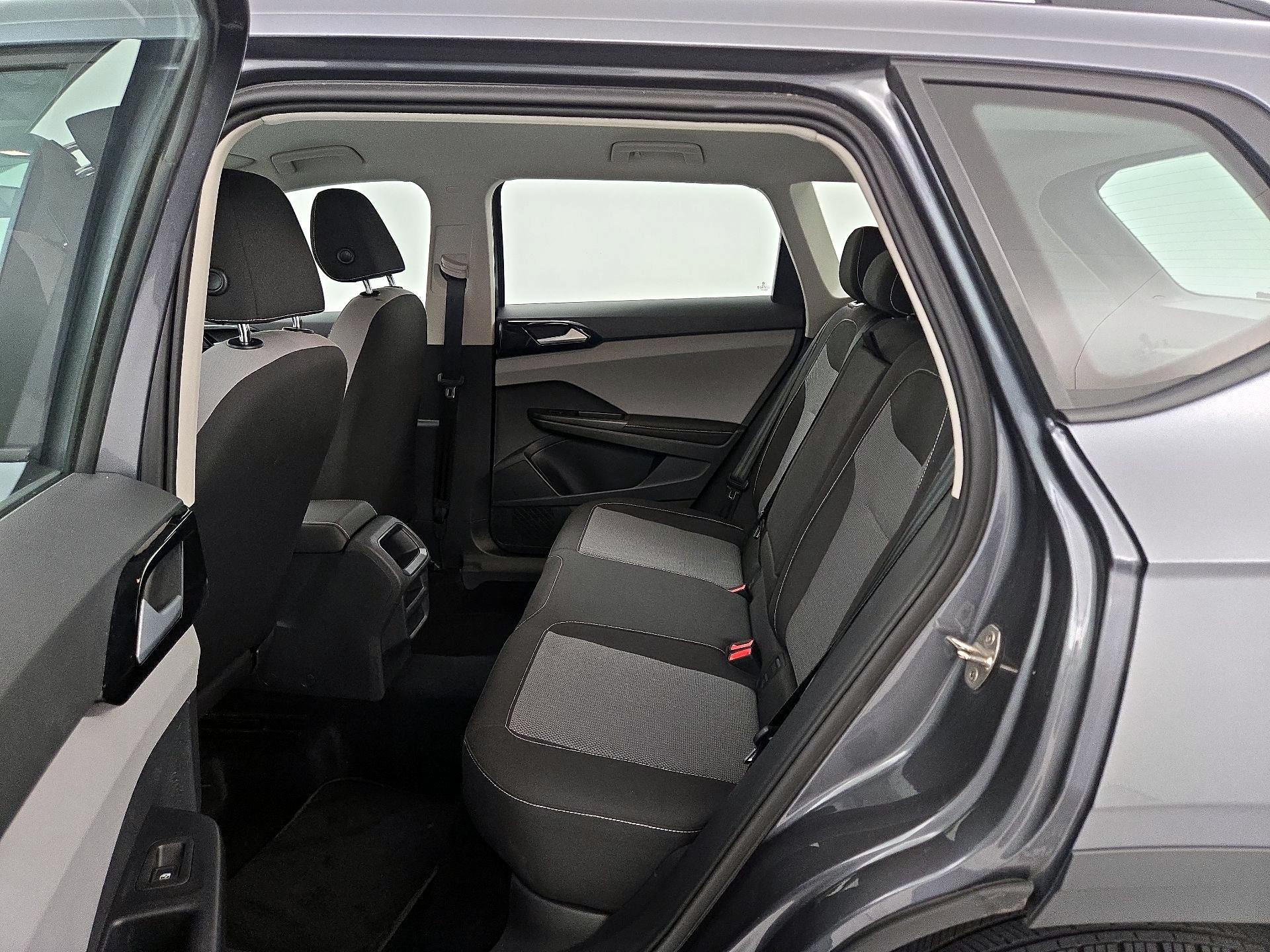 Thumbnail: 2024 Volkswagen Taos - 19