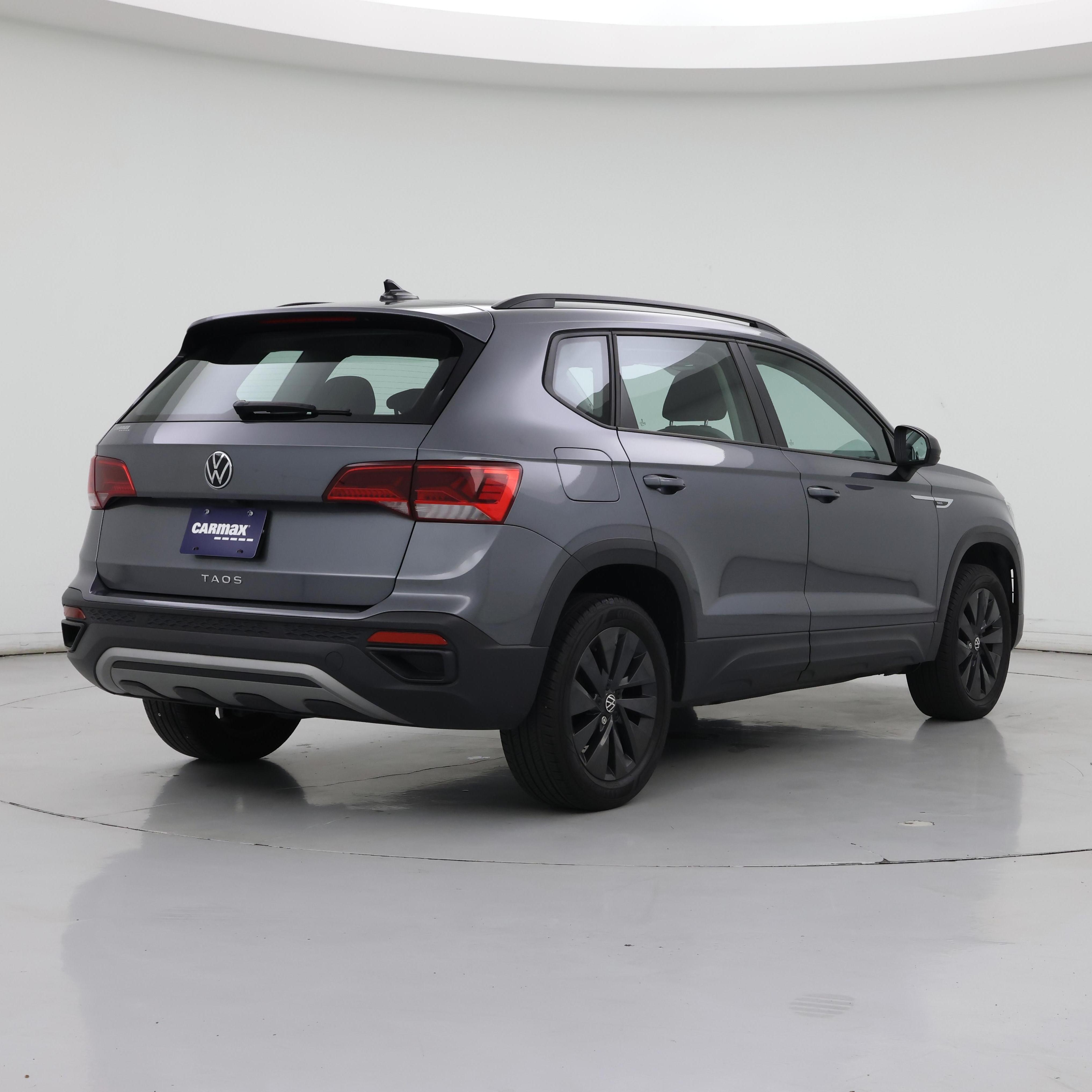 Thumbnail: 2024 Volkswagen Taos - 8