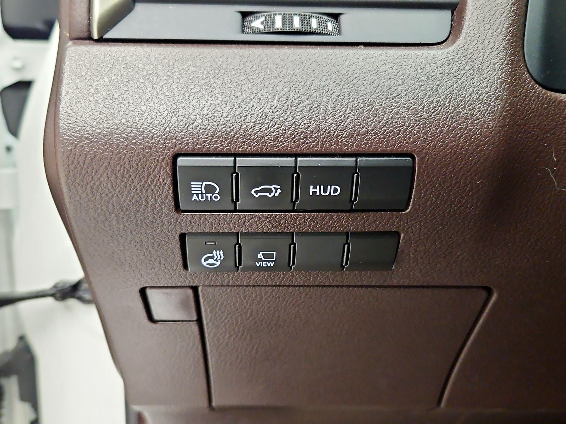 Thumbnail: 2017 Lexus RX - 13