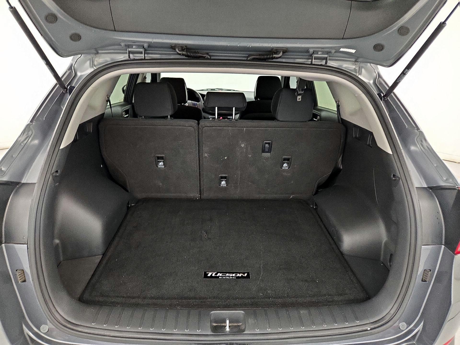 Thumbnail: 2016 Hyundai Tucson - 20