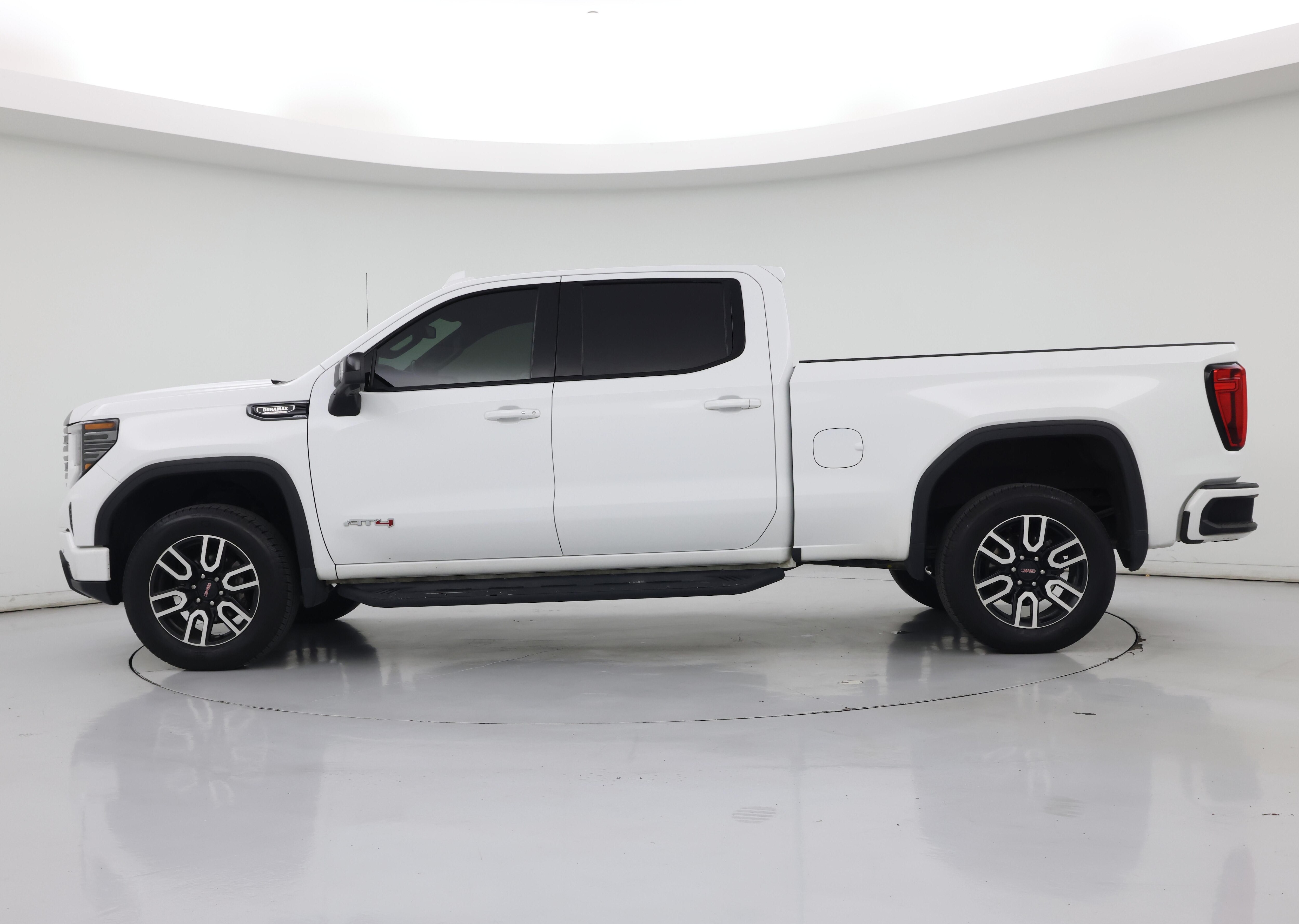 Thumbnail: 2023 GMC Sierra 1500 - 3