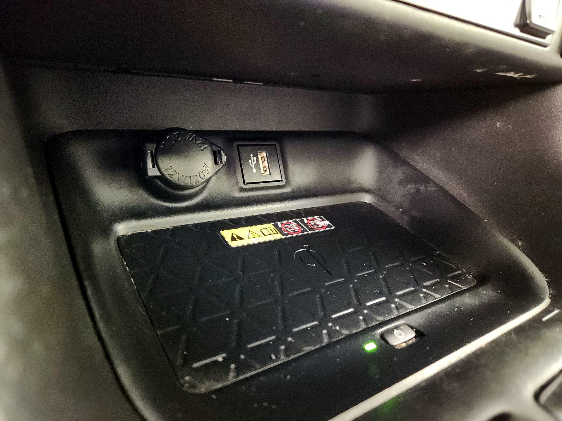 Thumbnail: 2024 Toyota RAV4 - 18