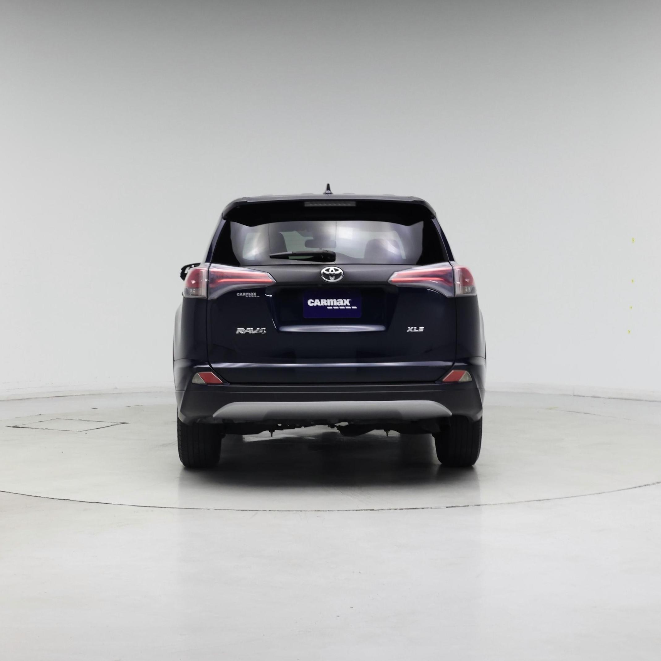 Thumbnail: 2018 Toyota RAV4 - 6