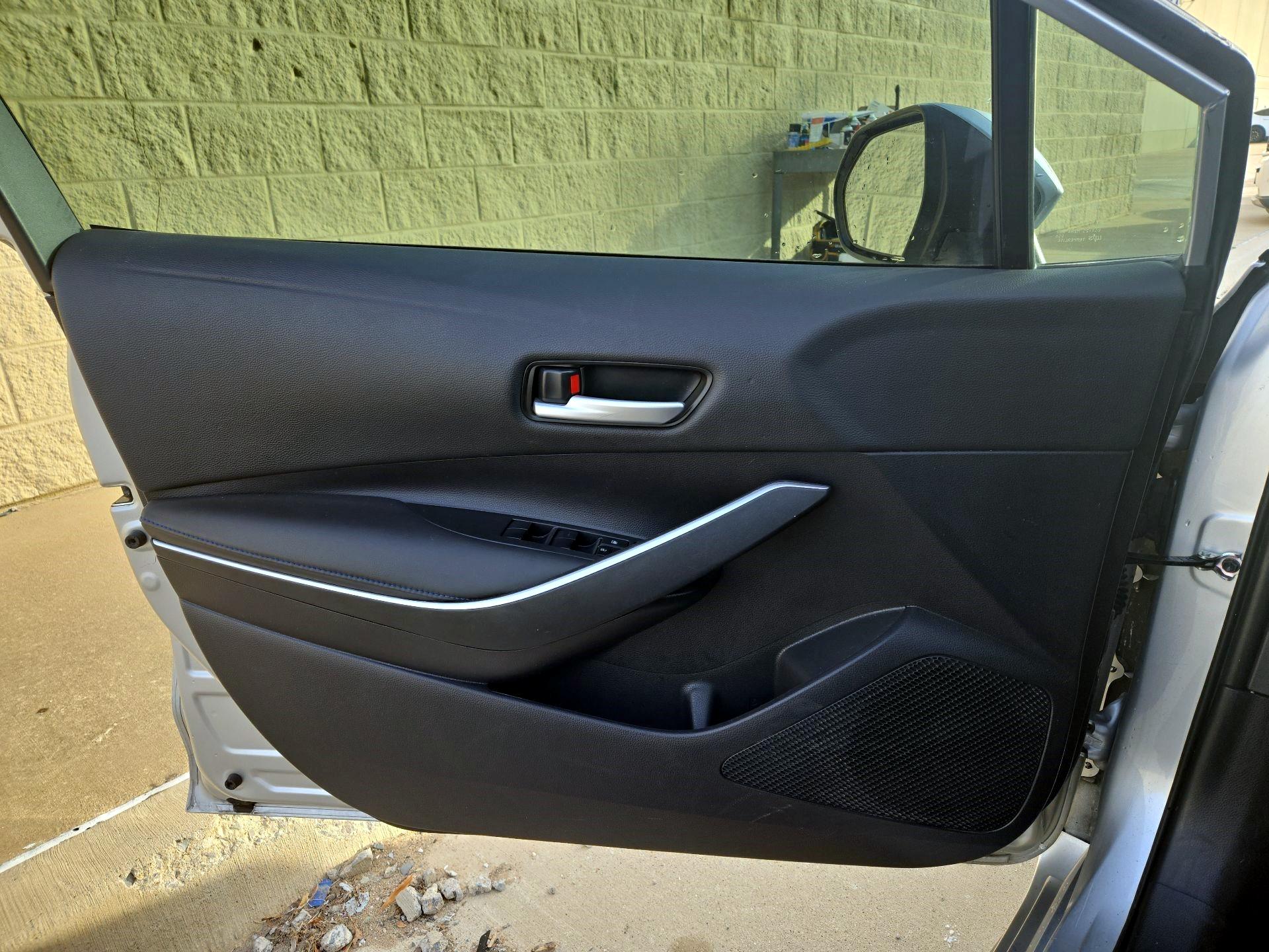 Thumbnail: 2022 Toyota Corolla - 10