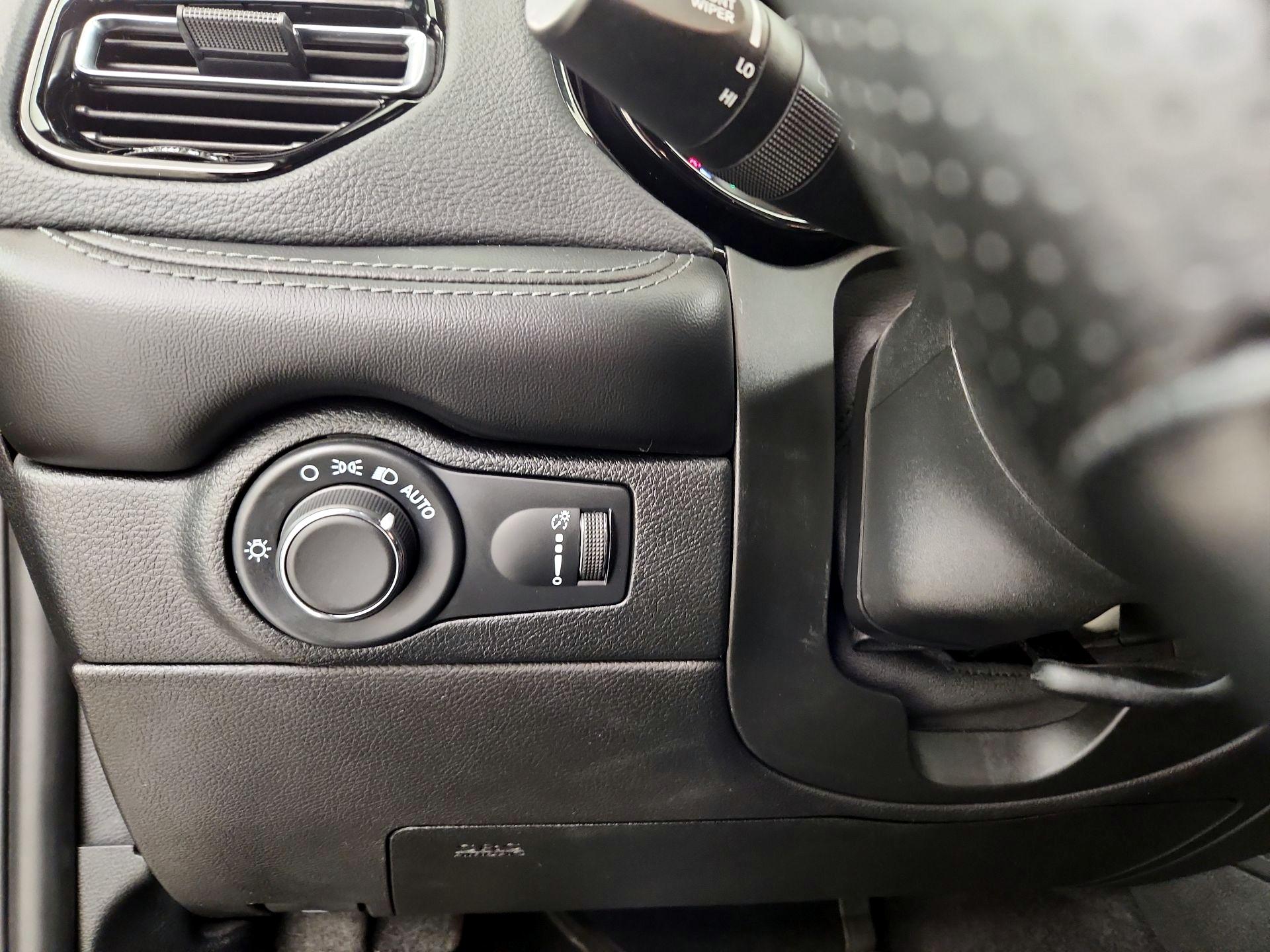 Thumbnail: 2023 Dodge Durango - 13