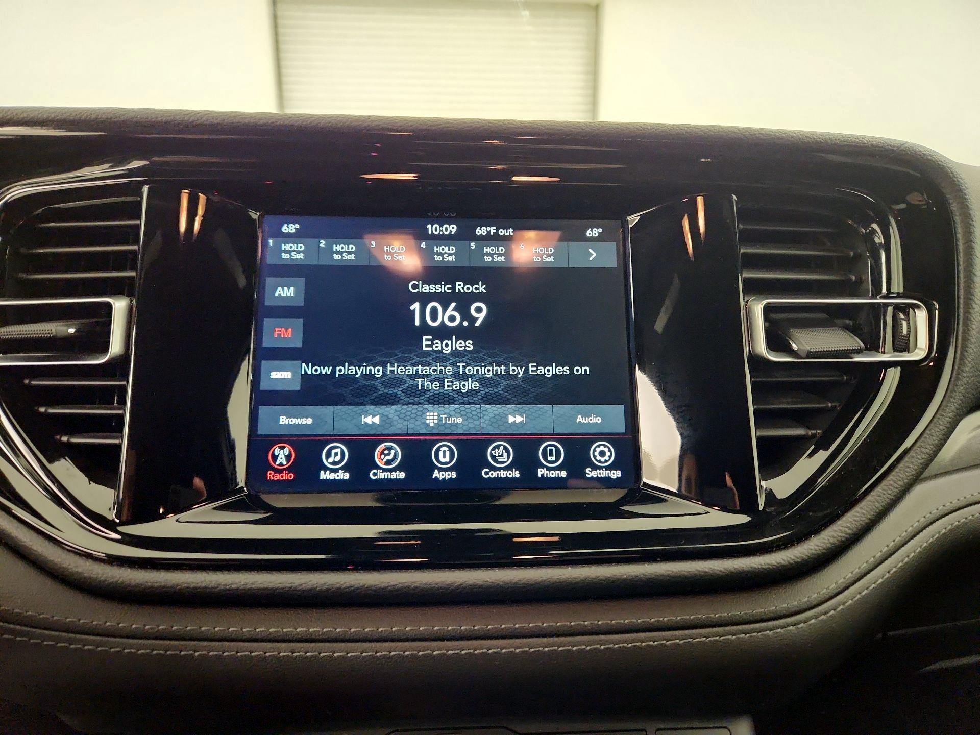 Thumbnail: 2023 Dodge Durango - 15