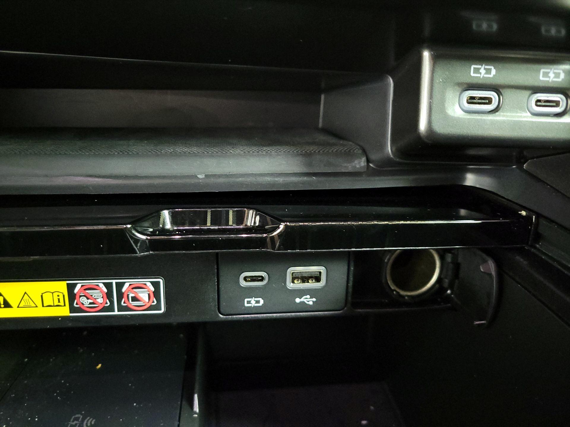 Thumbnail: 2024 Lexus RX - 19