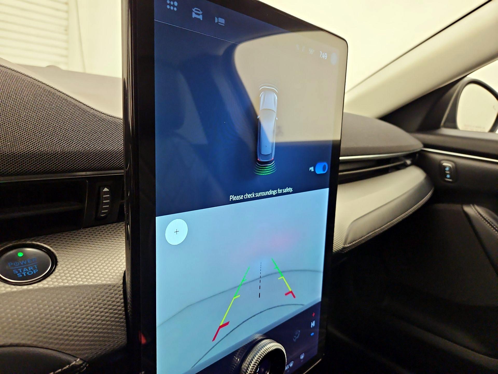 Thumbnail: 2022 Ford Mustang Mach-E - 15