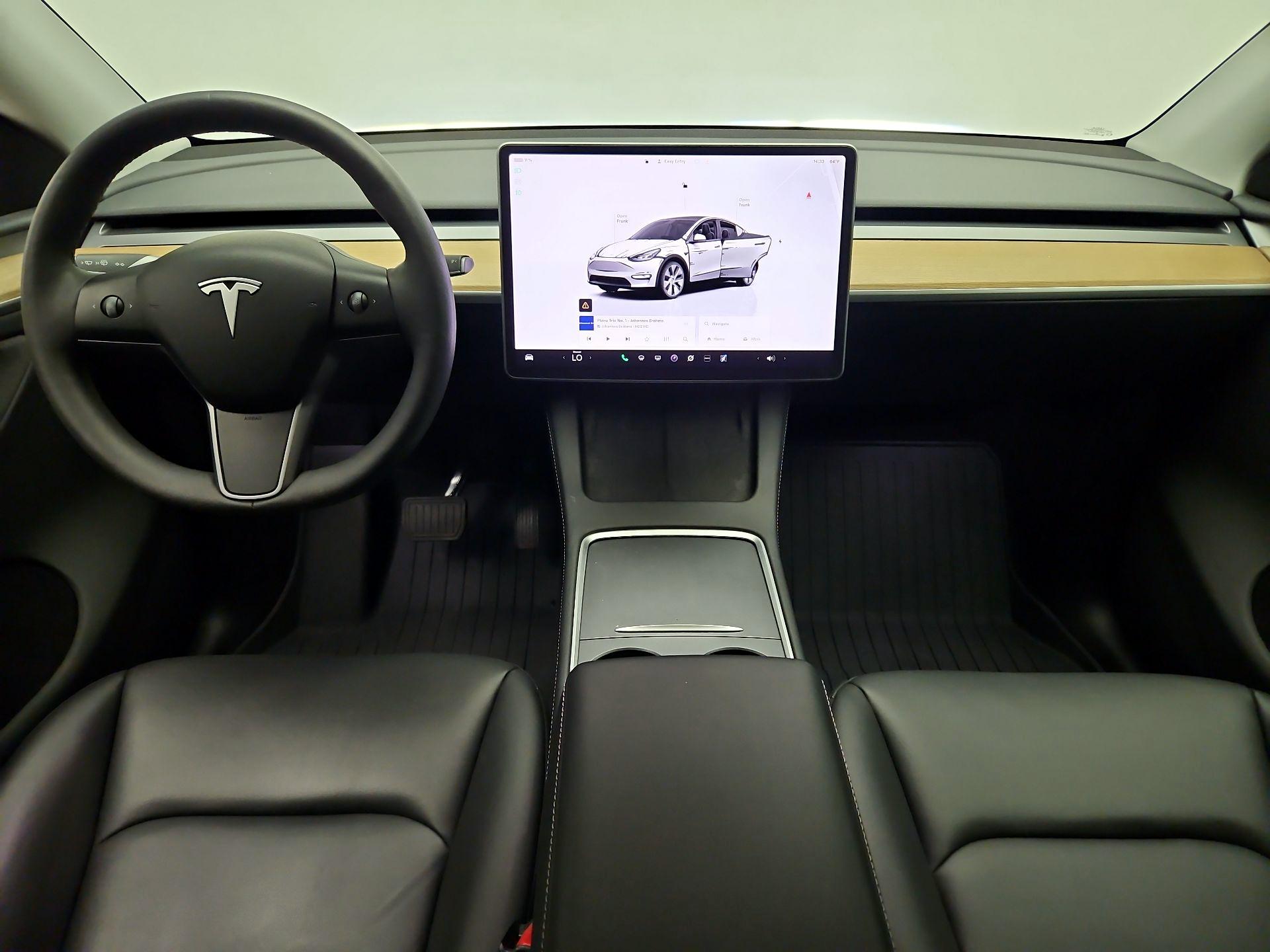 Thumbnail: 2024 Tesla Model Y - 9