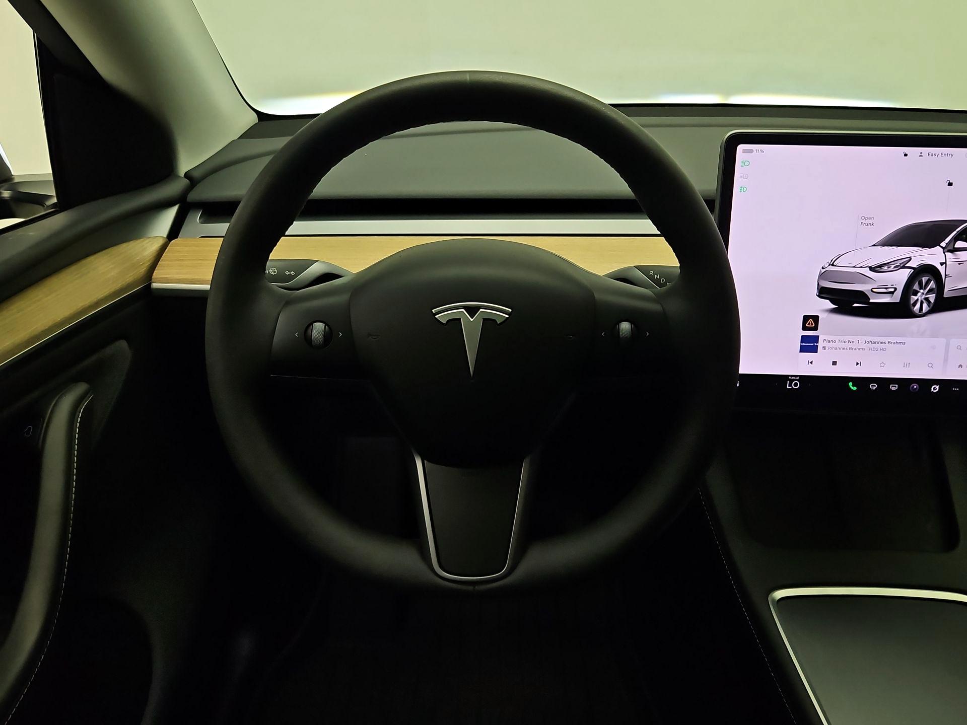 Thumbnail: 2024 Tesla Model Y - 10