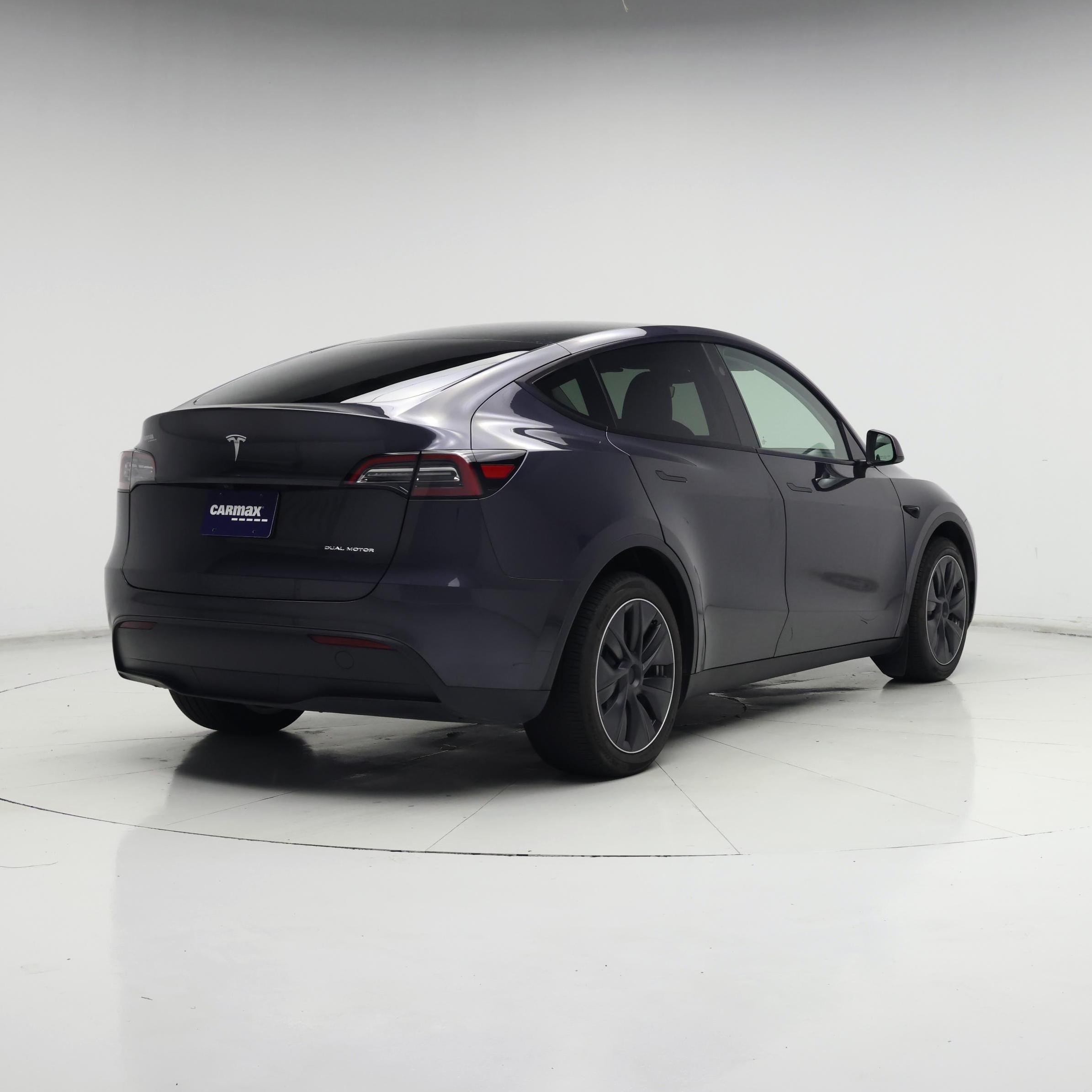 Thumbnail: 2024 Tesla Model Y - 8