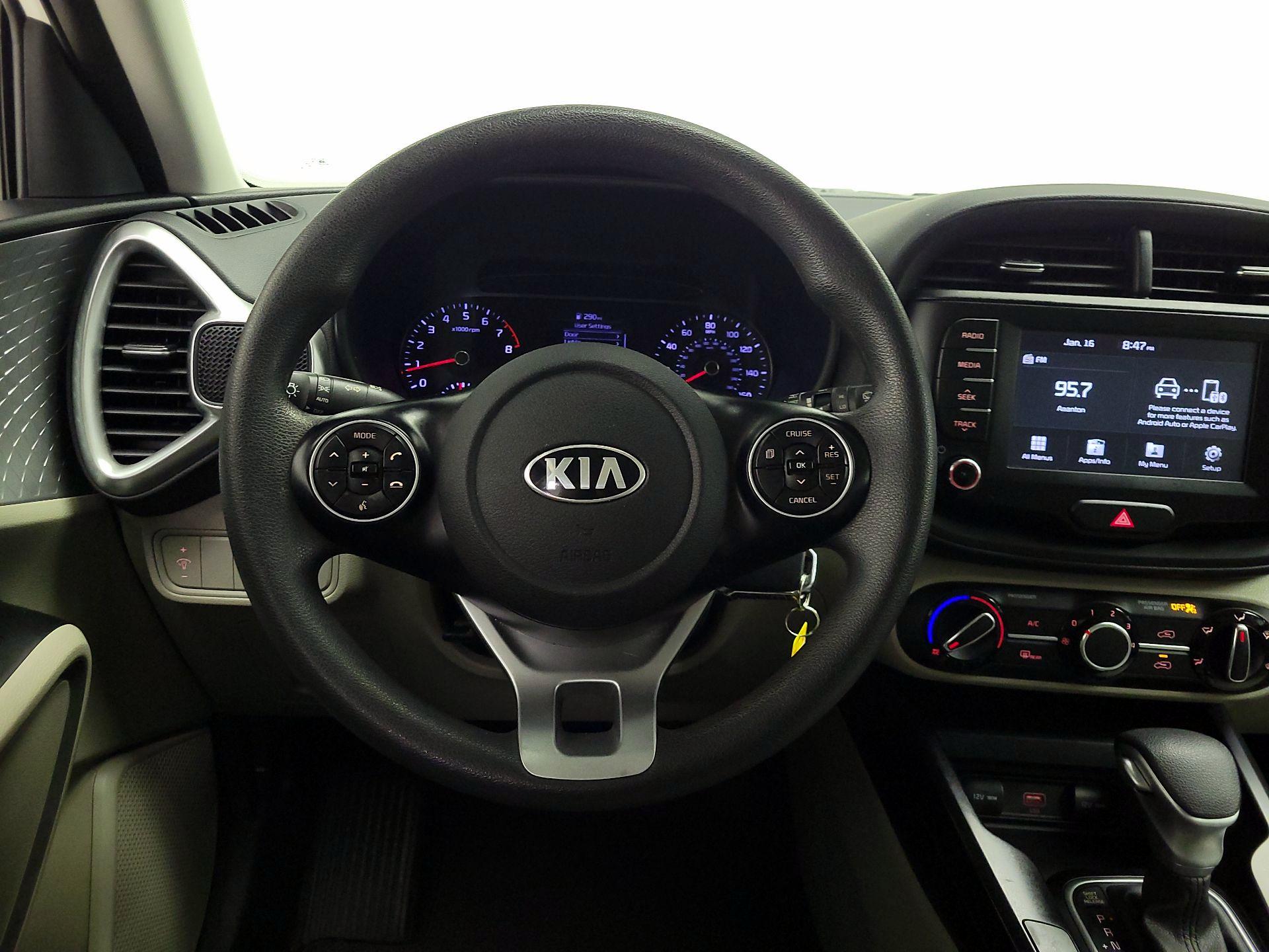 Thumbnail: 2020 Kia Soul - 10