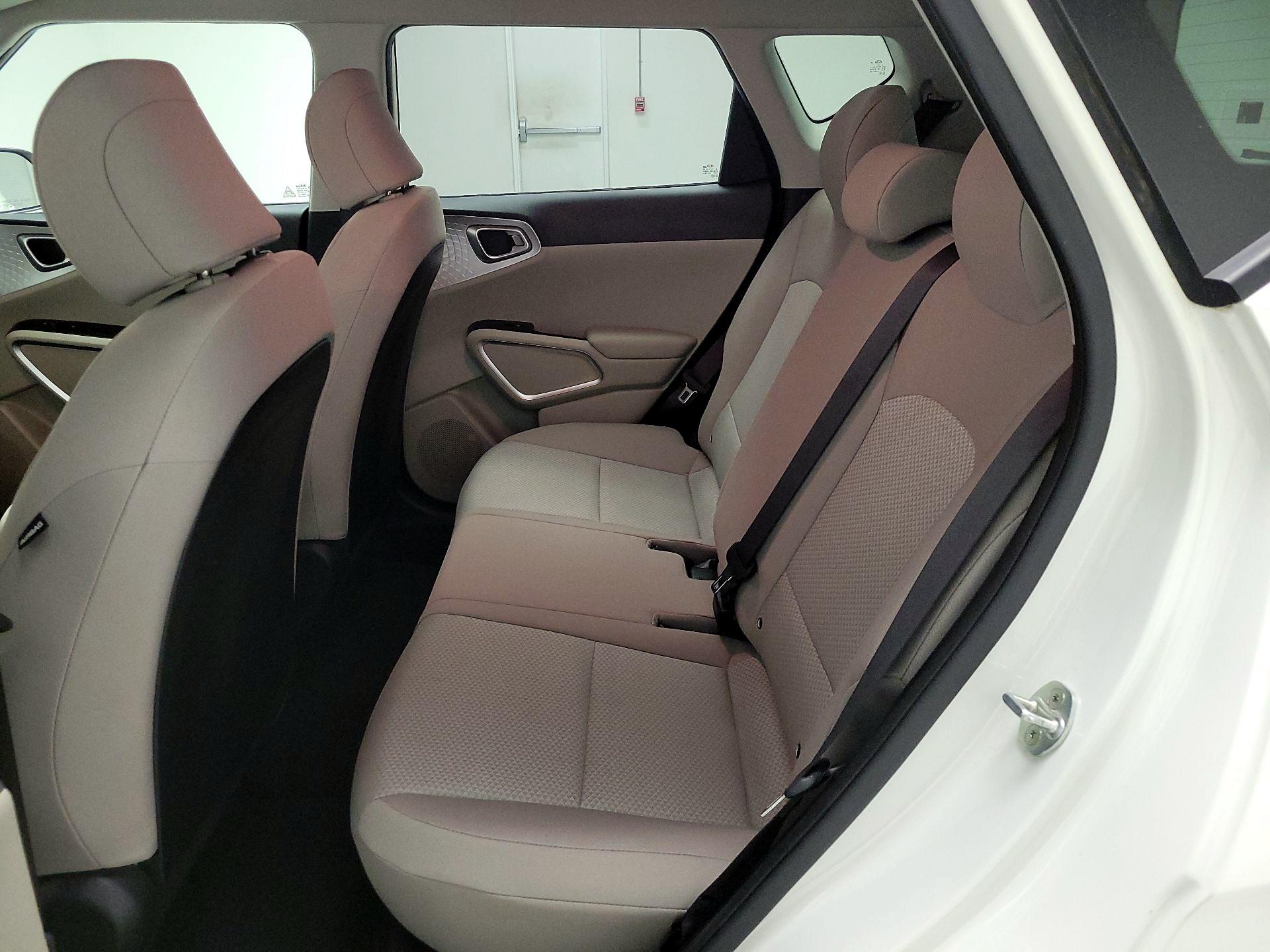 Thumbnail: 2020 Kia Soul - 19