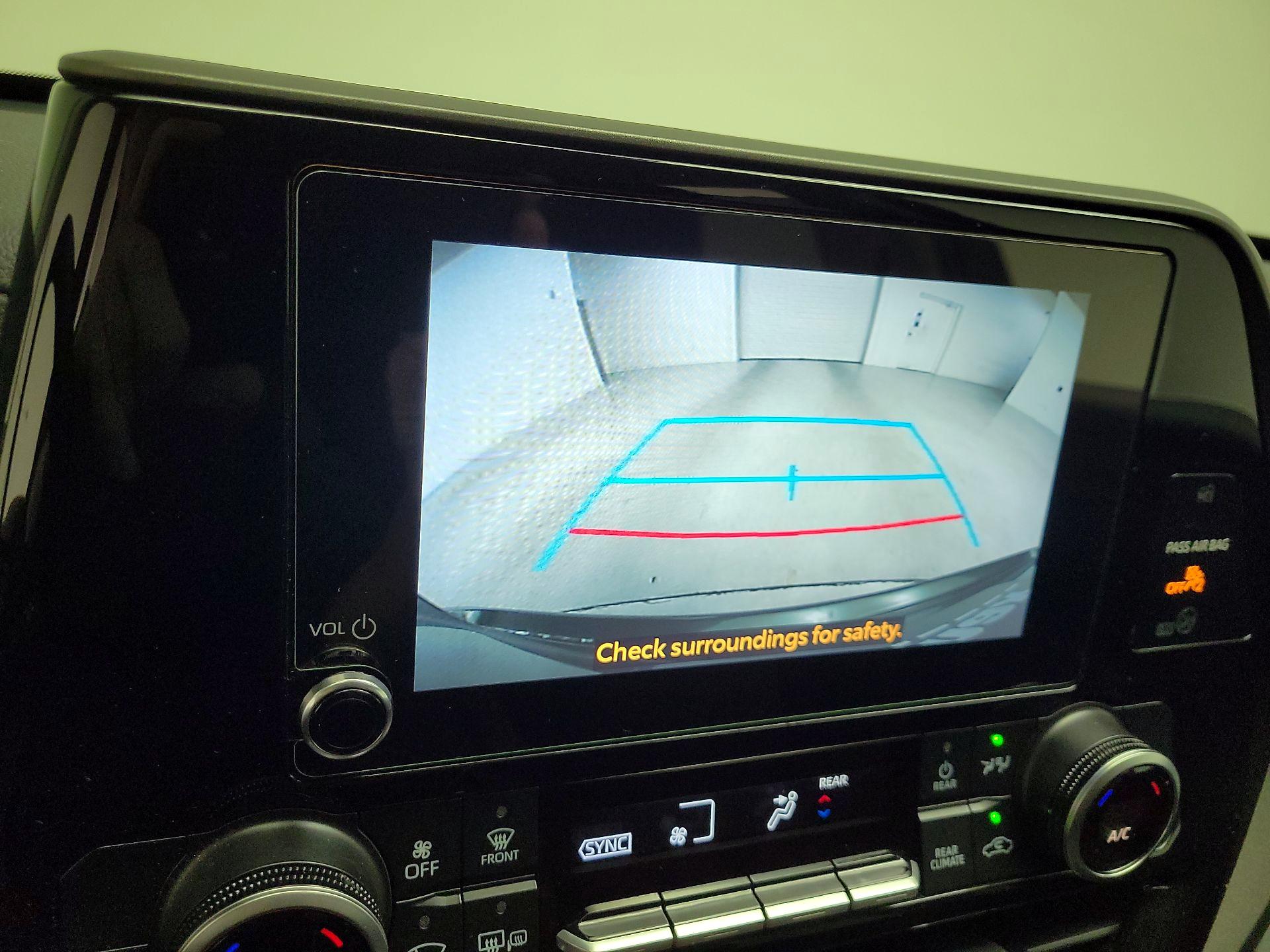 Thumbnail: 2025 Toyota Highlander - 15