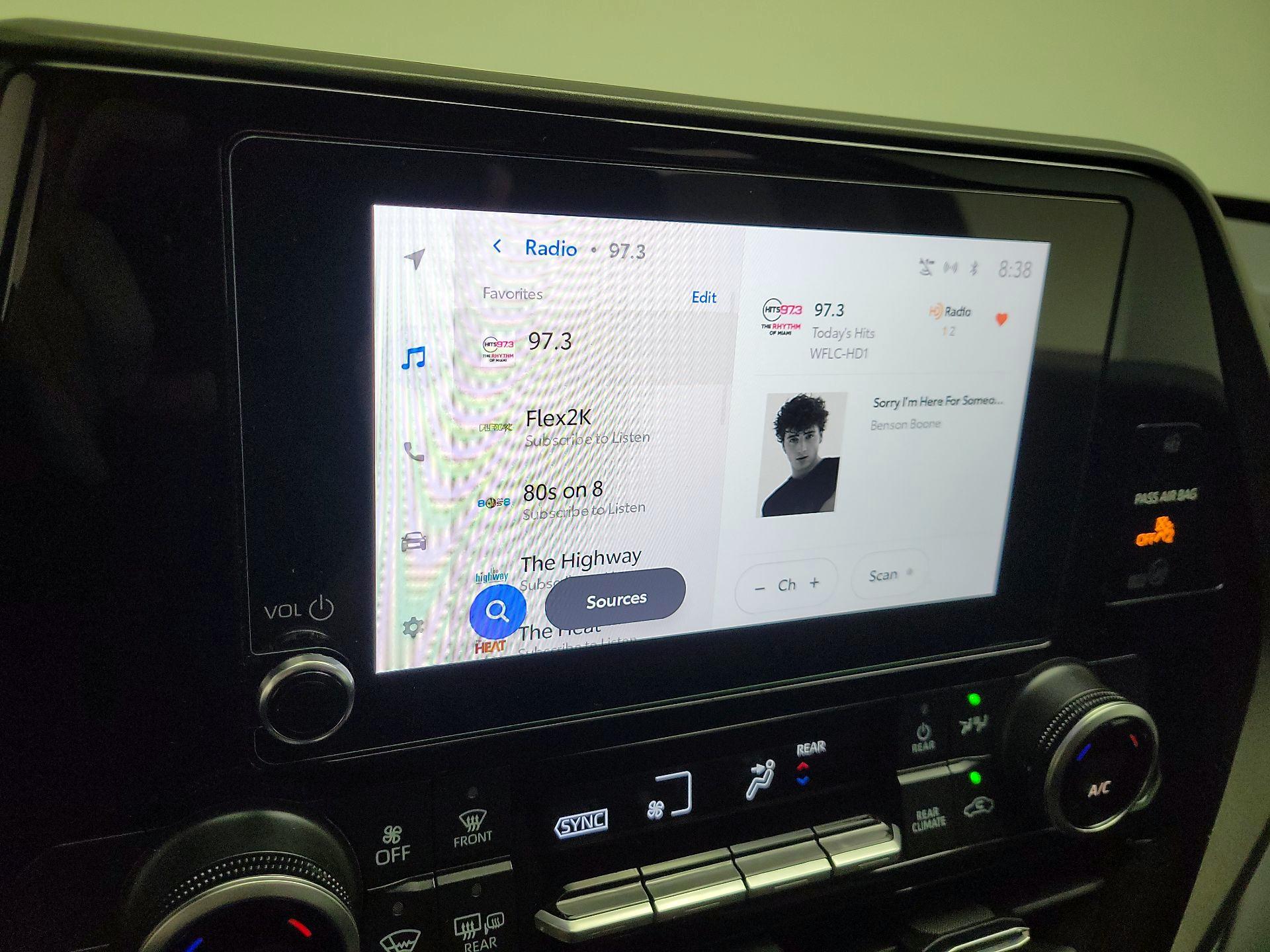 Thumbnail: 2025 Toyota Highlander - 16