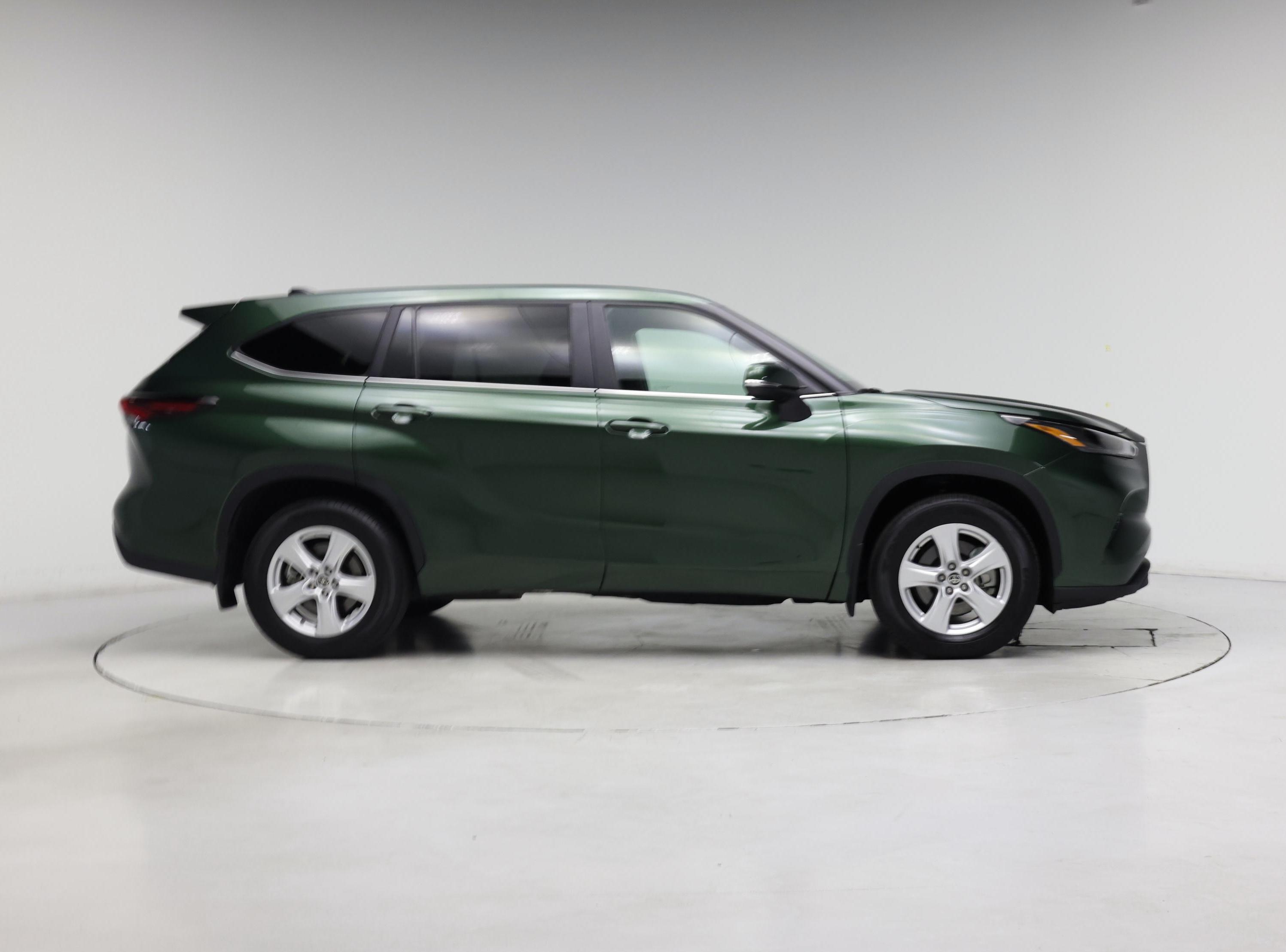 Thumbnail: 2025 Toyota Highlander - 7