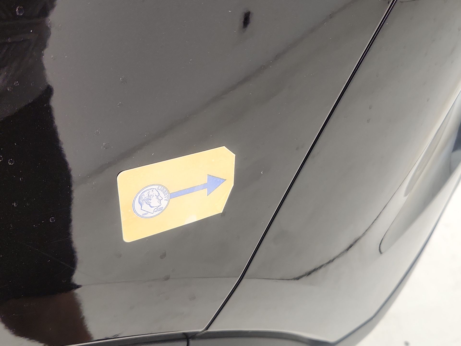 Thumbnail: 2023 Volvo XC40 - 19