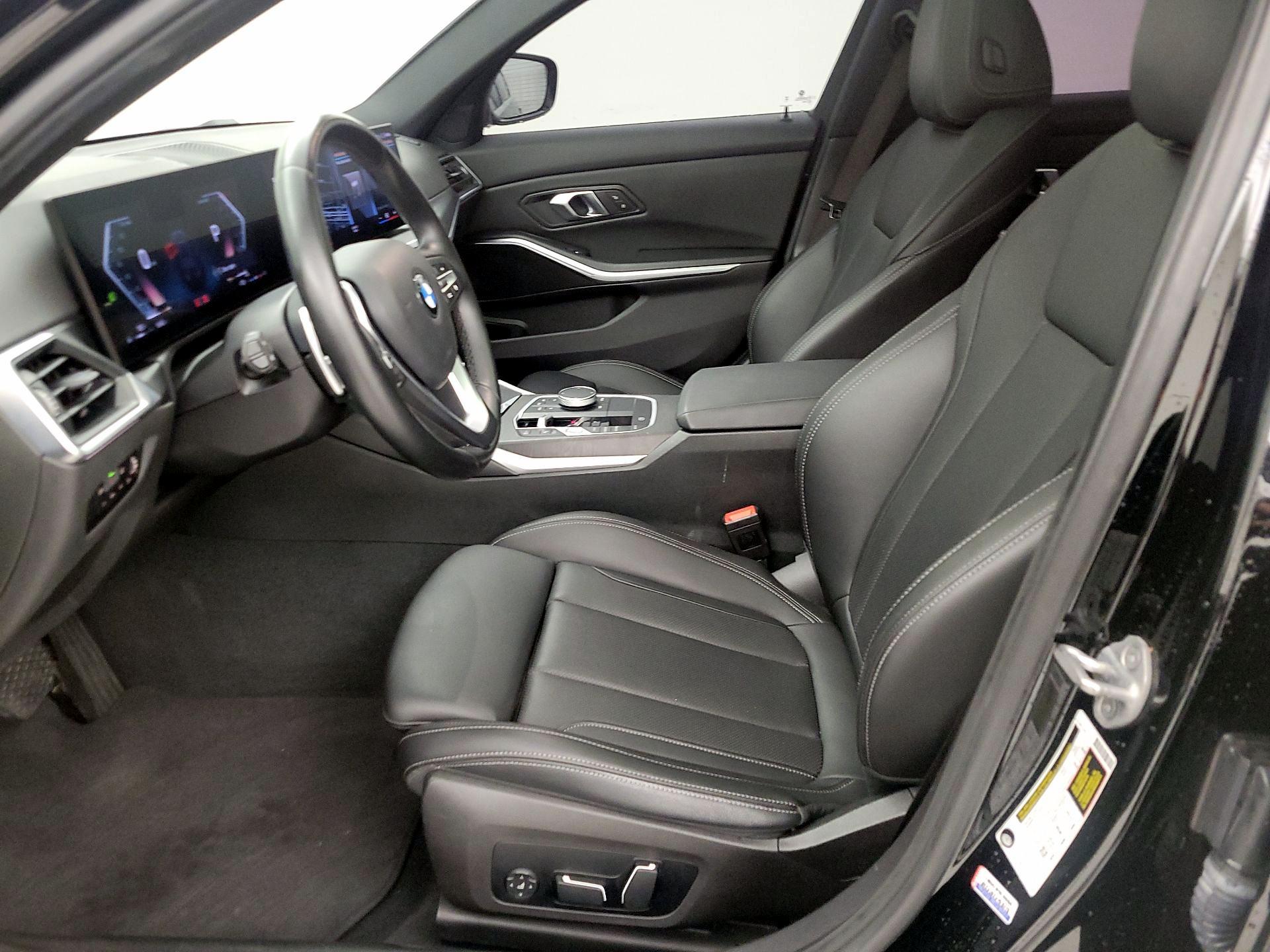 Thumbnail: 2024 BMW 3 Series - 11