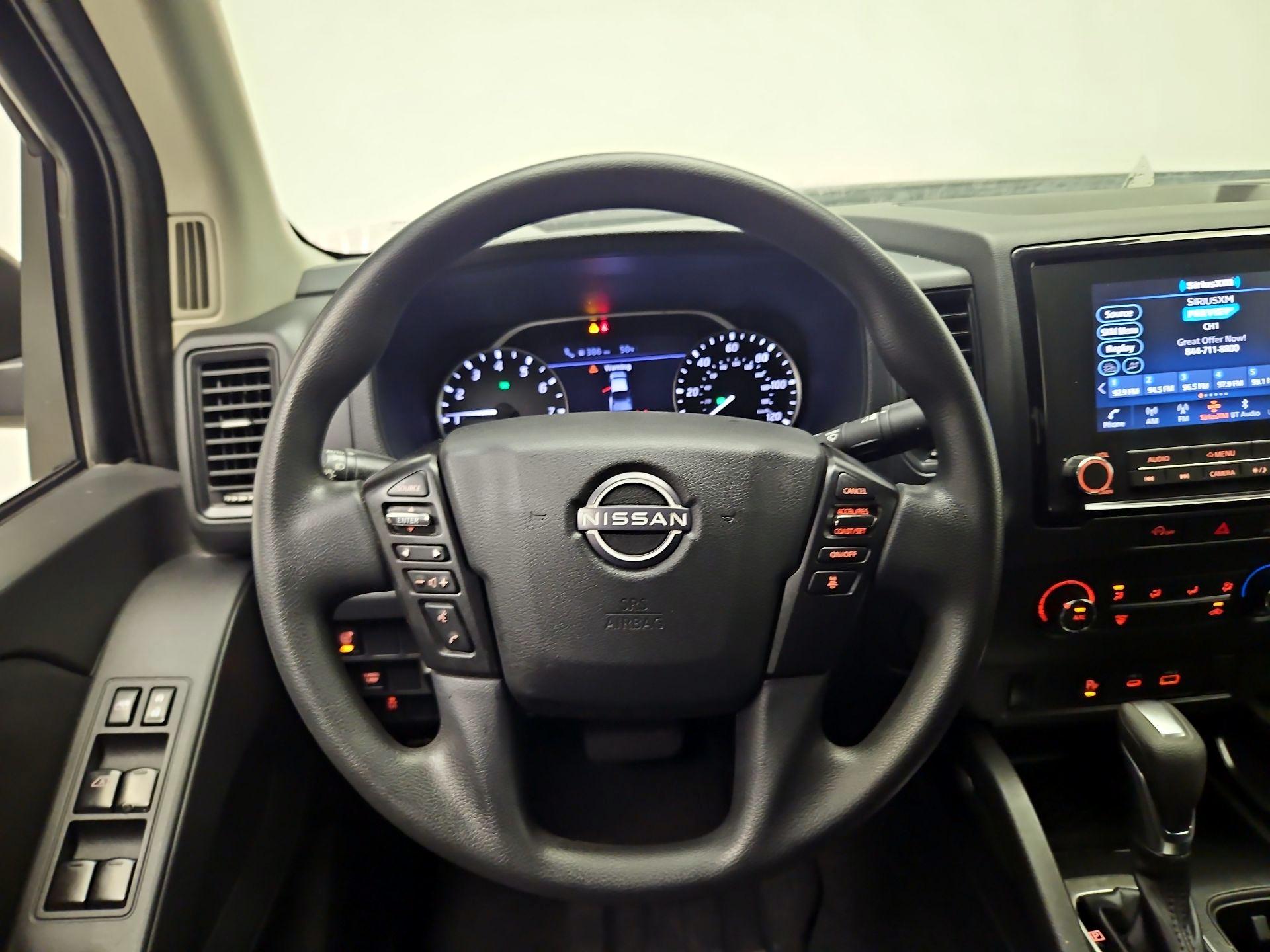 Thumbnail: 2023 Nissan Frontier - 10