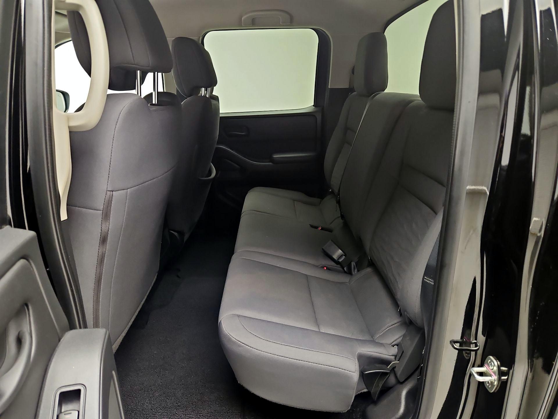 Thumbnail: 2023 Nissan Frontier - 17