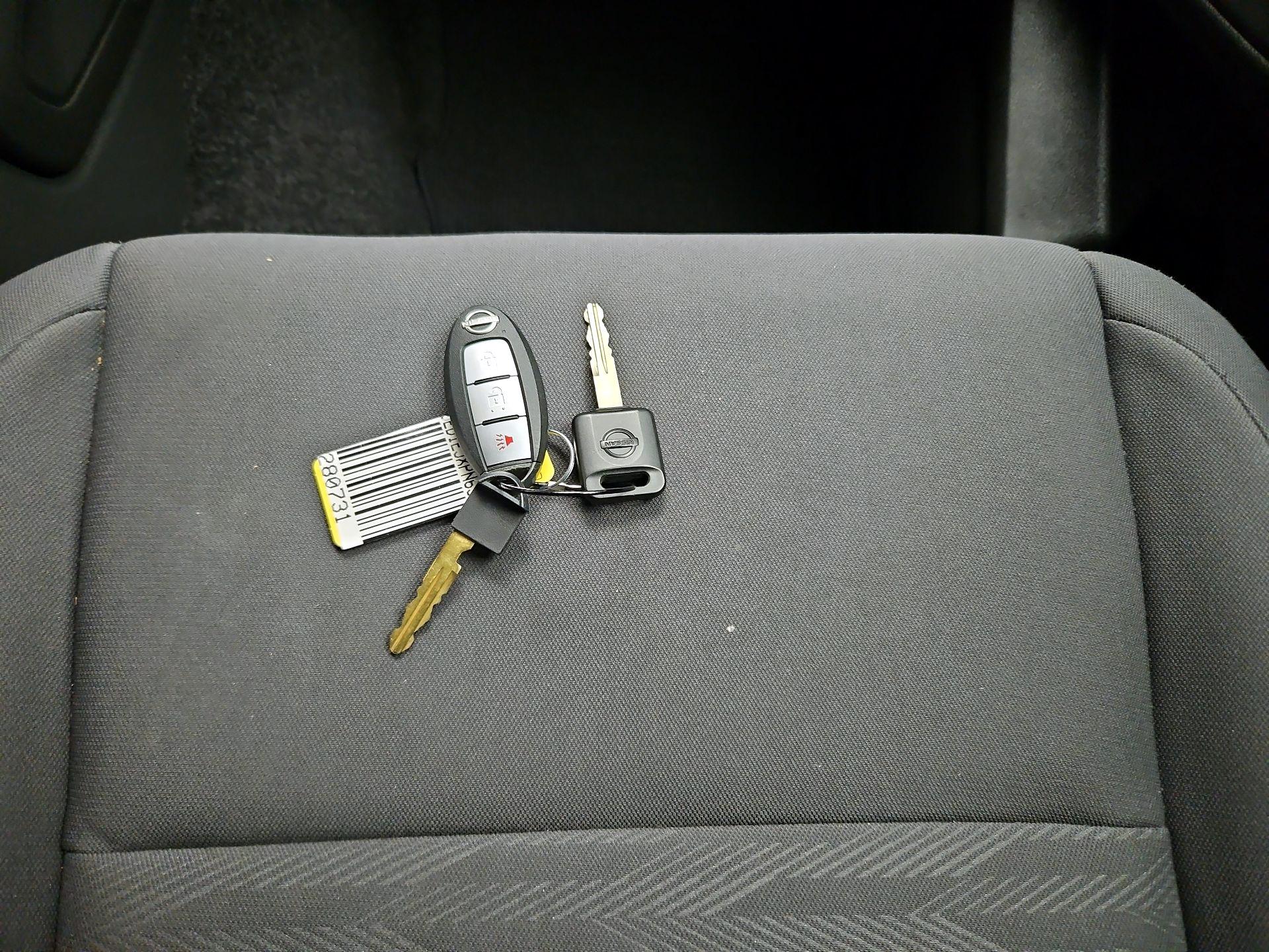 Thumbnail: 2023 Nissan Frontier - 20