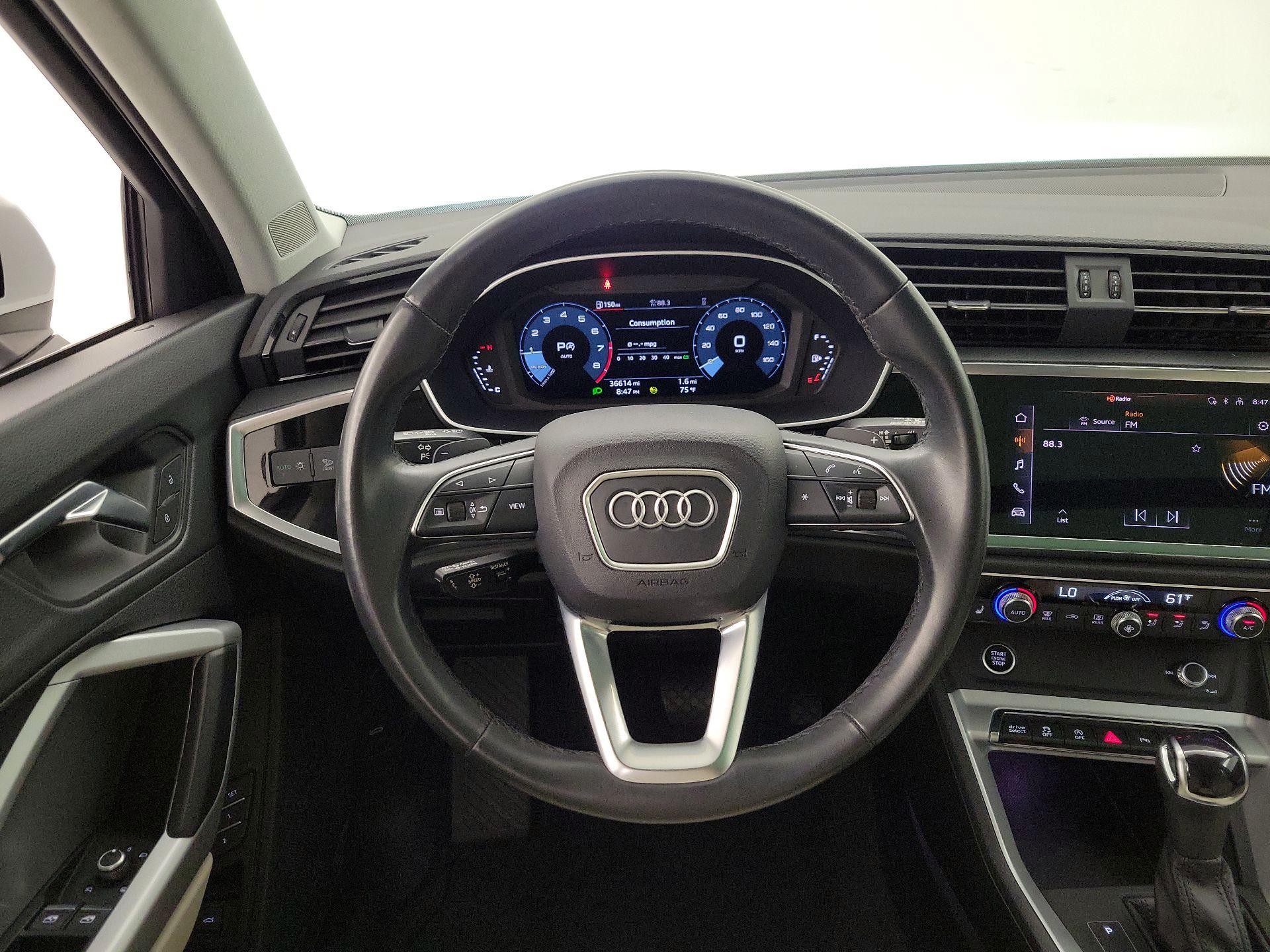 Thumbnail: 2022 Audi Q3 - 10