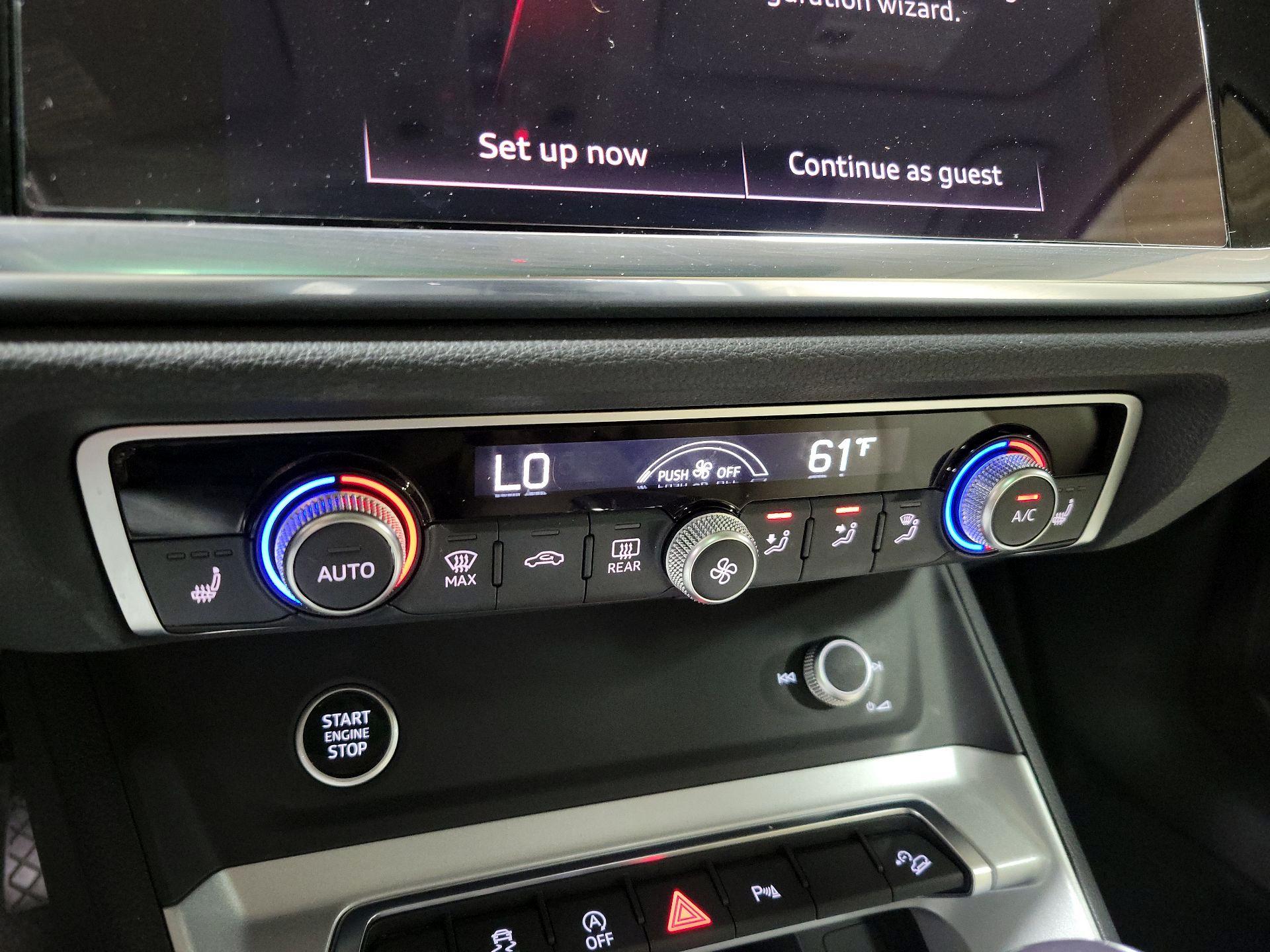 Thumbnail: 2022 Audi Q3 - 16