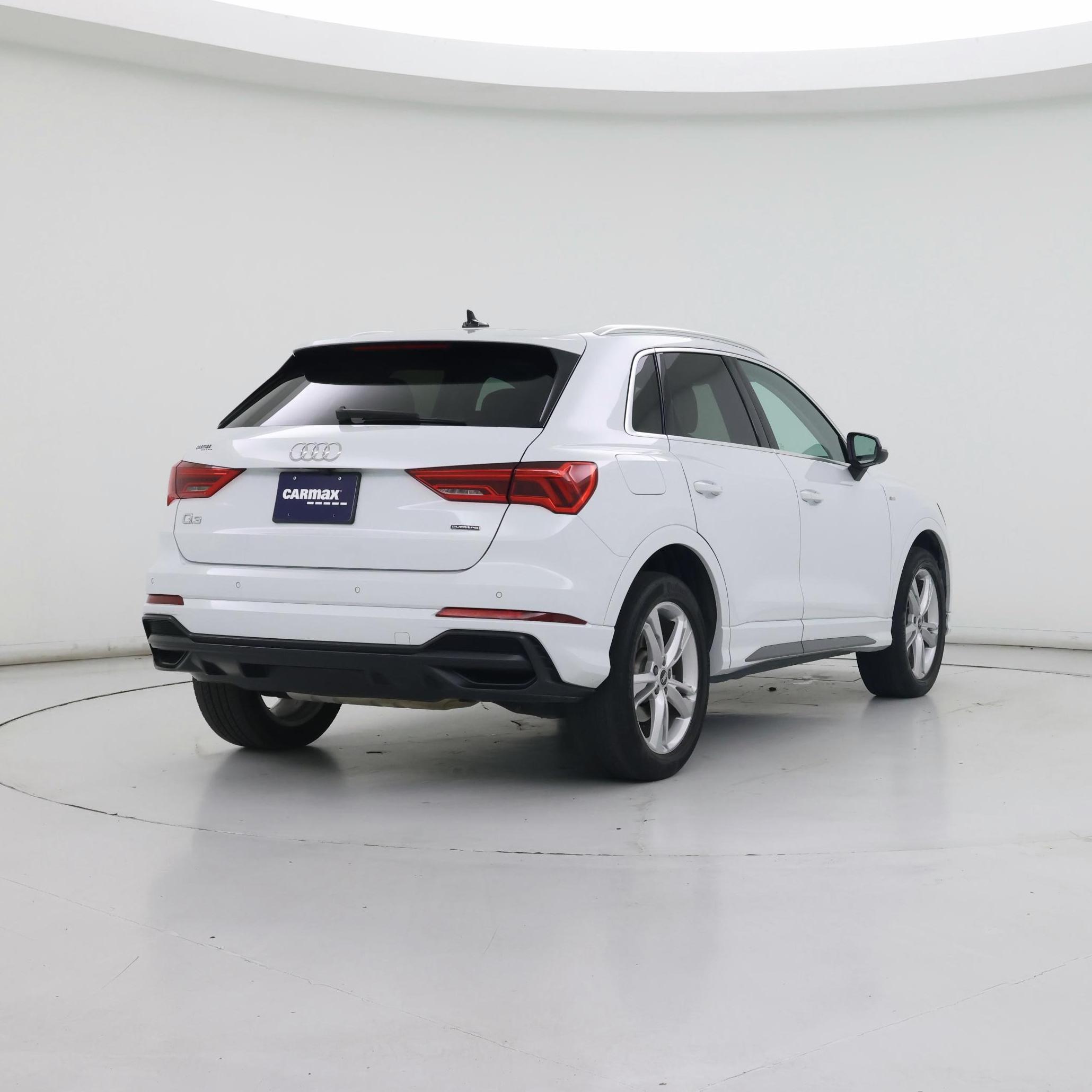 Thumbnail: 2022 Audi Q3 - 8