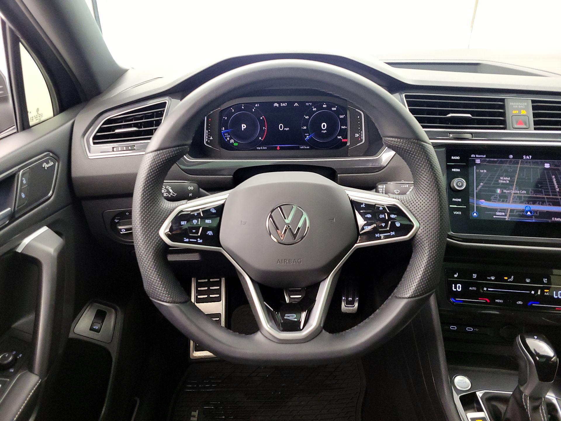 Thumbnail: 2024 Volkswagen Tiguan - 10