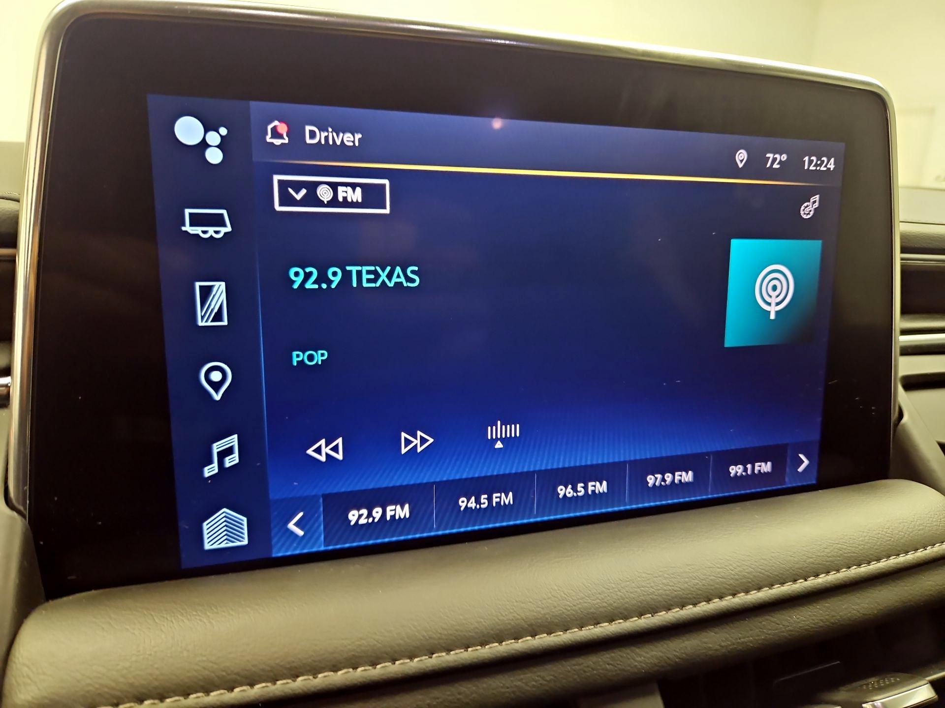 Thumbnail: 2023 Chevrolet Suburban - 15