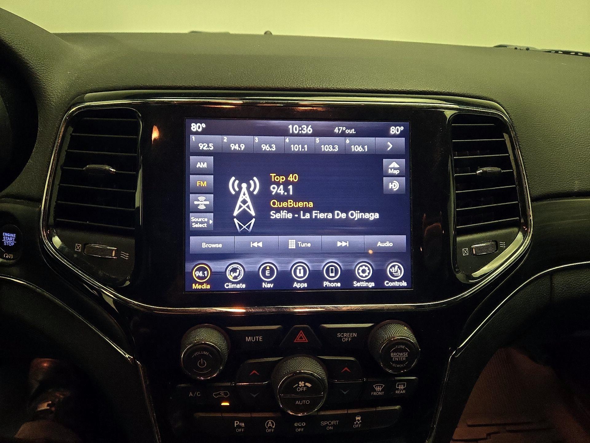 Thumbnail: 2021 Jeep Grand Cherokee - 16