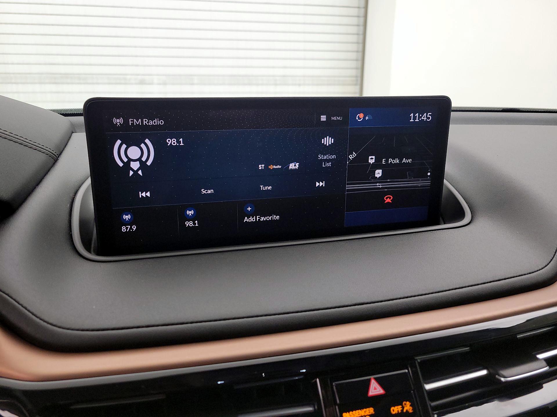 Thumbnail: 2023 Acura MDX - 16