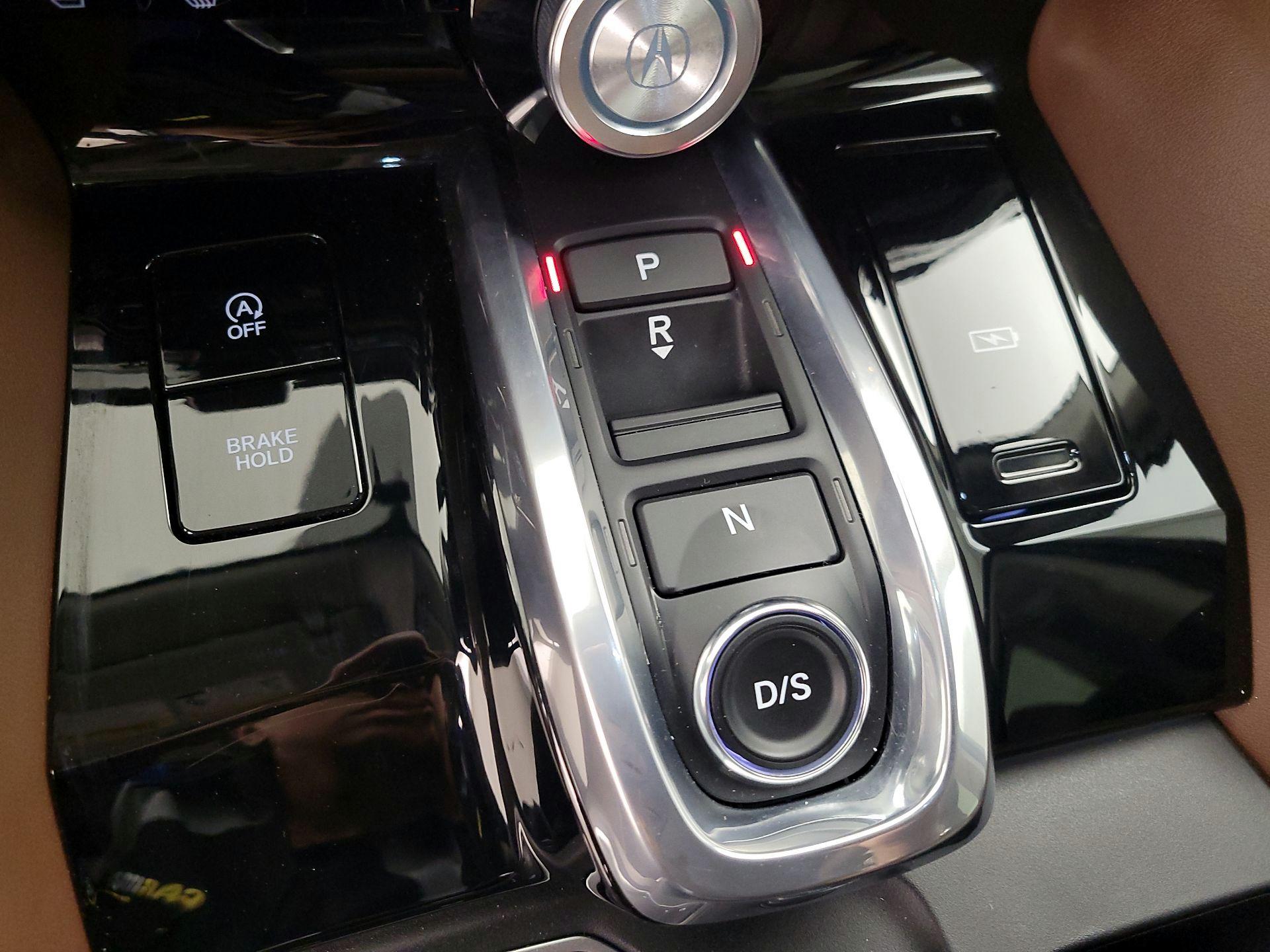 Thumbnail: 2023 Acura MDX - 18