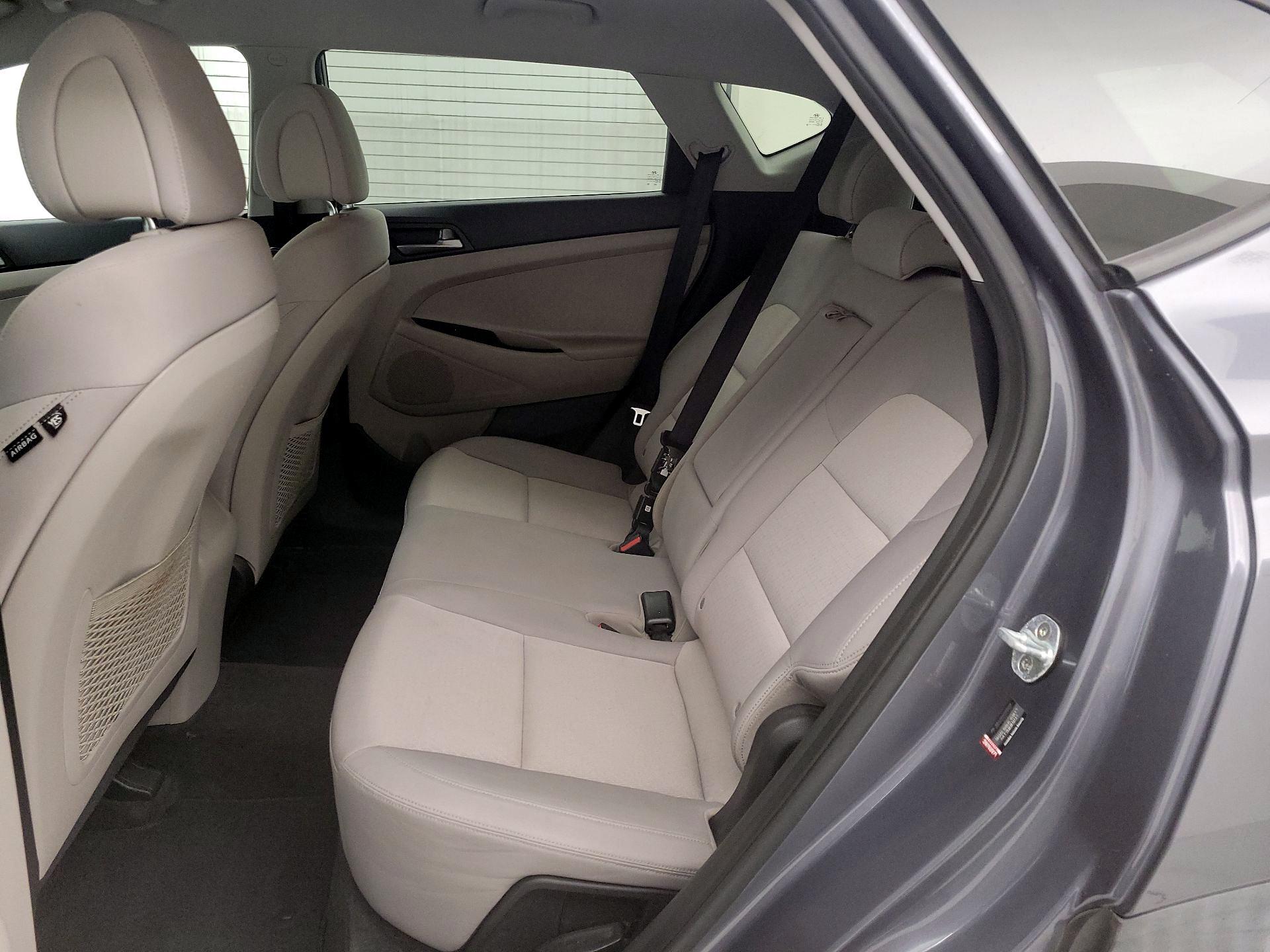 Thumbnail: 2017 Hyundai Tucson - 19