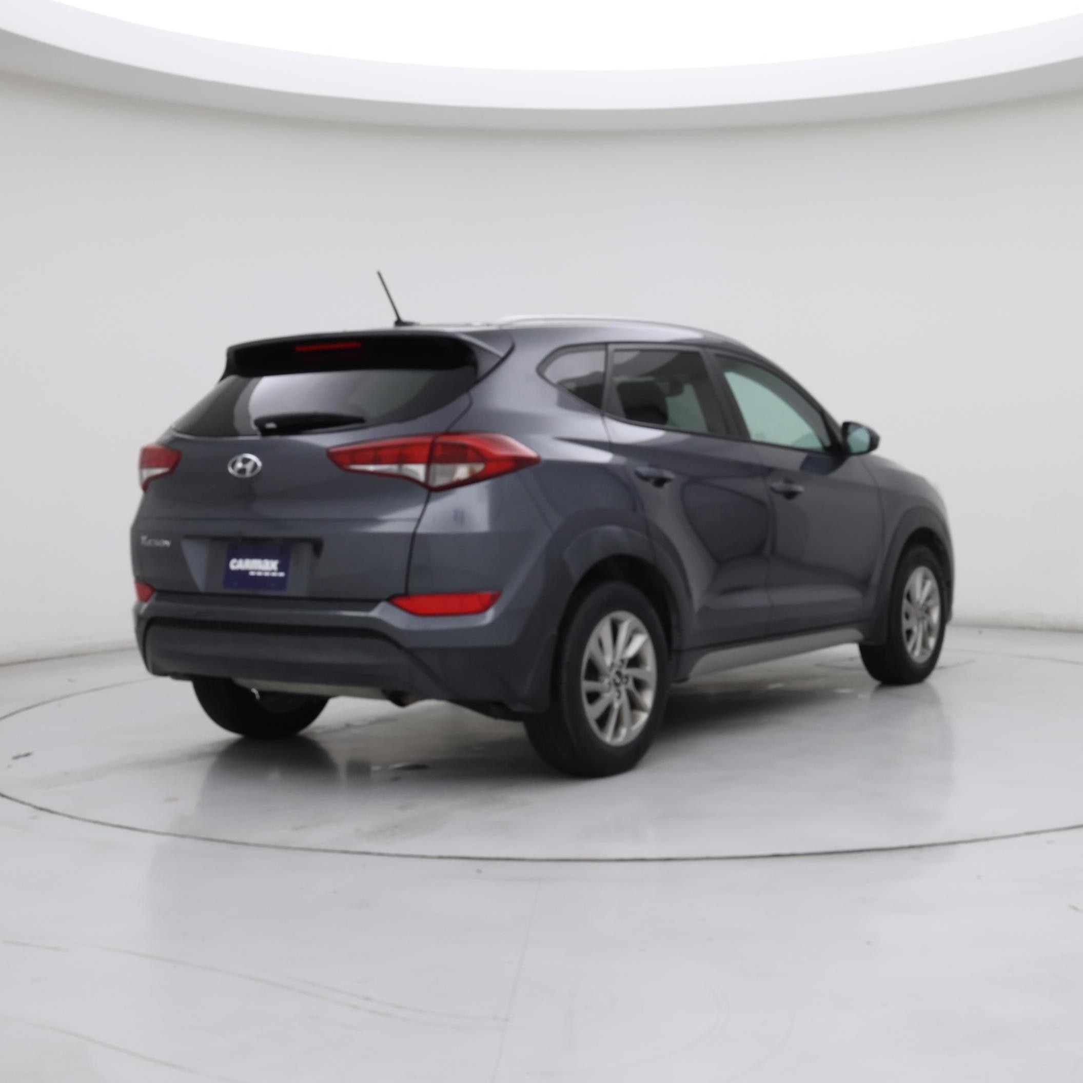 Thumbnail: 2017 Hyundai Tucson - 8