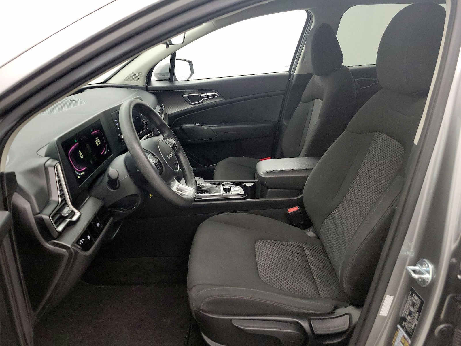 2024 Kia Sportage LX - Photo 12