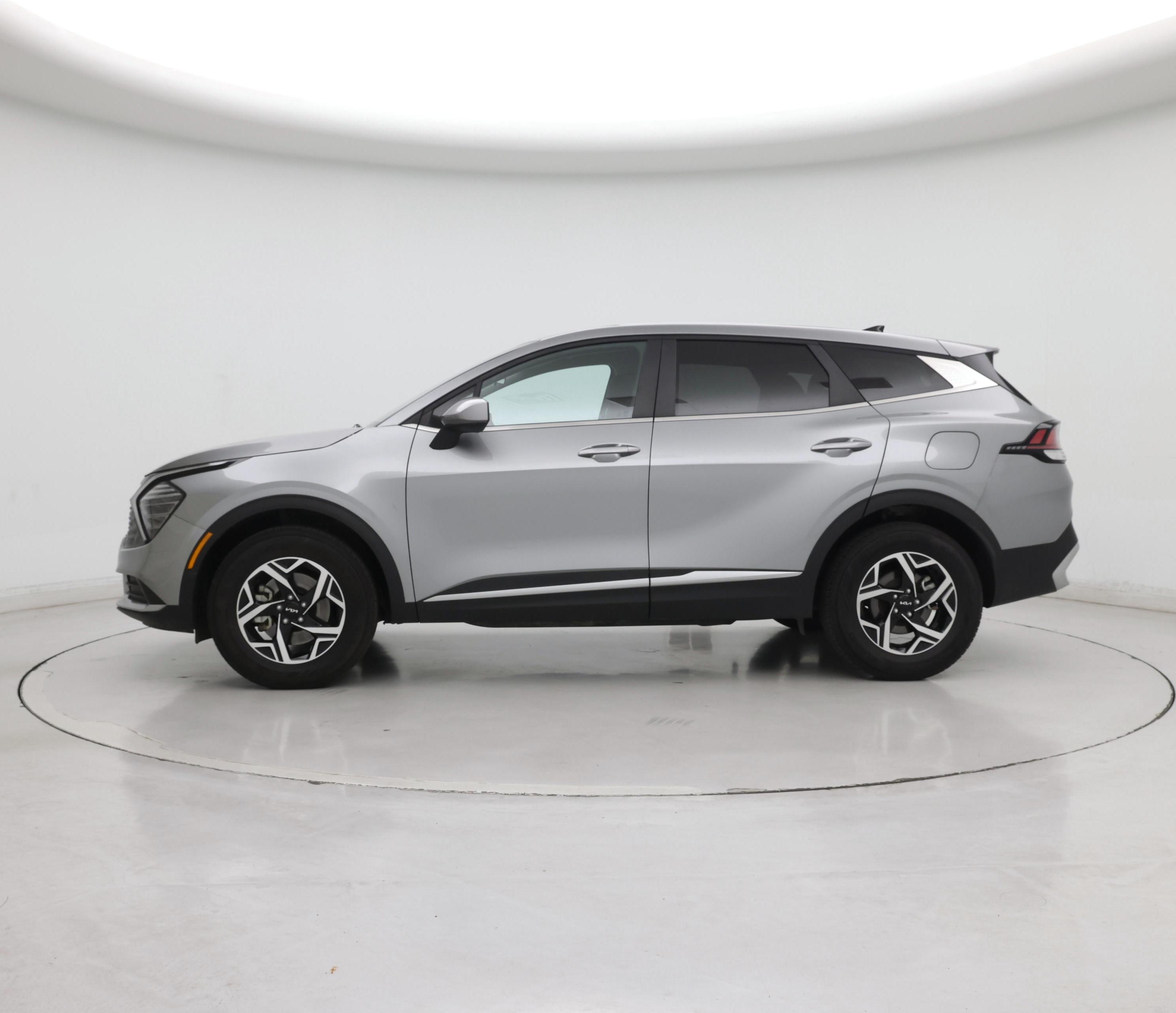 Thumbnail: 2024 Kia Sportage - 3