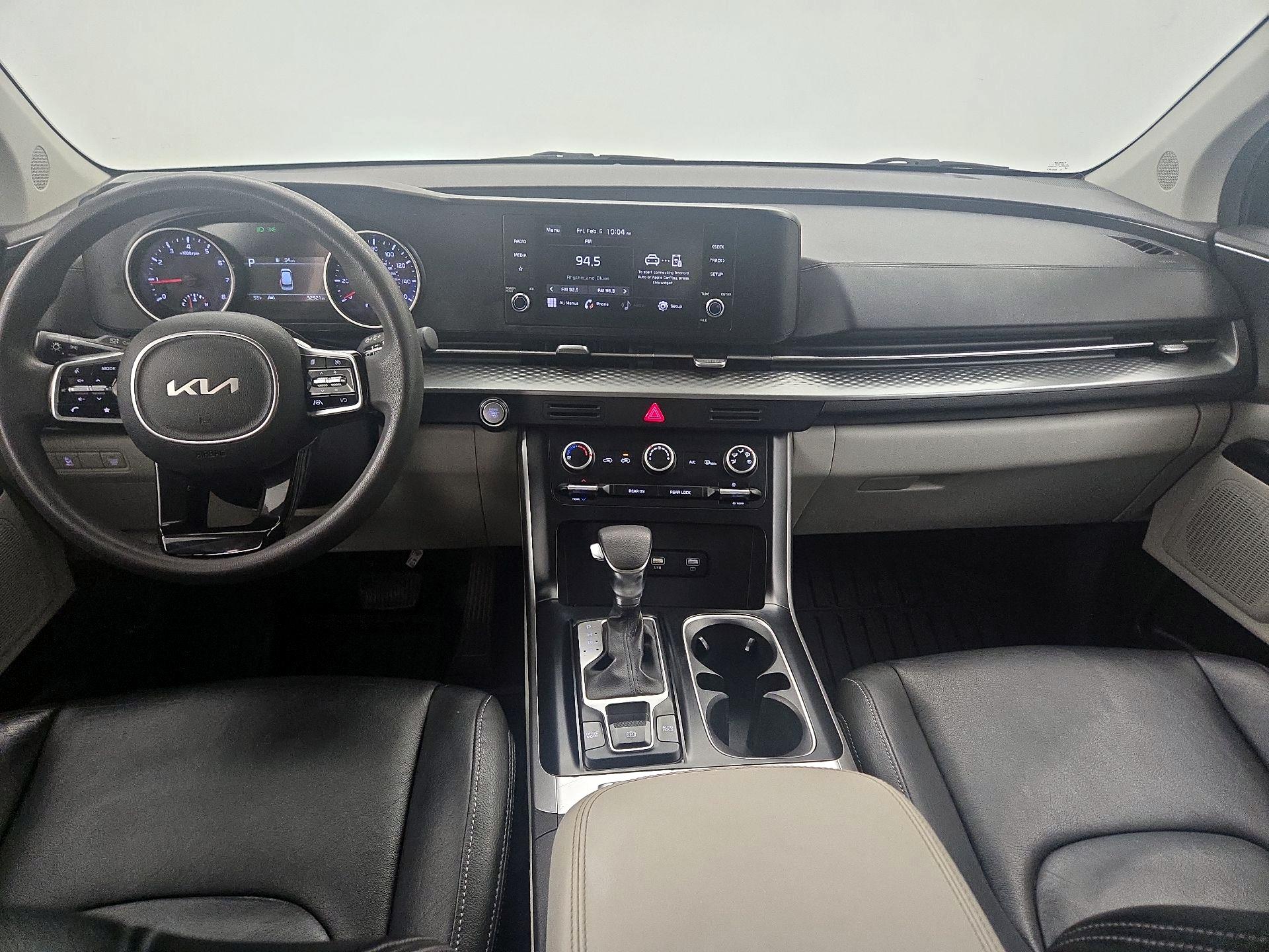 Thumbnail: 2022 Kia Carnival - 9