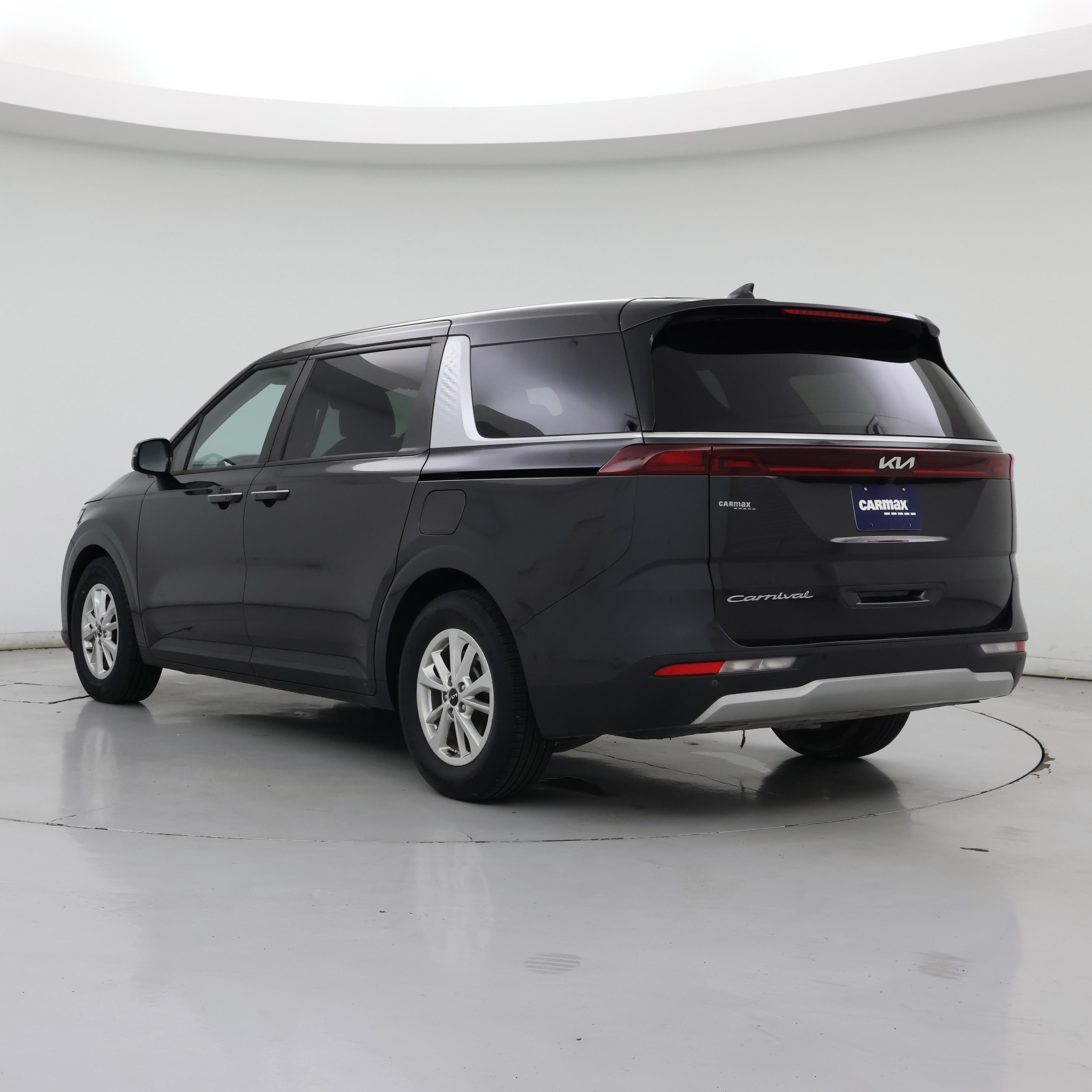 Thumbnail: 2022 Kia Carnival - 2