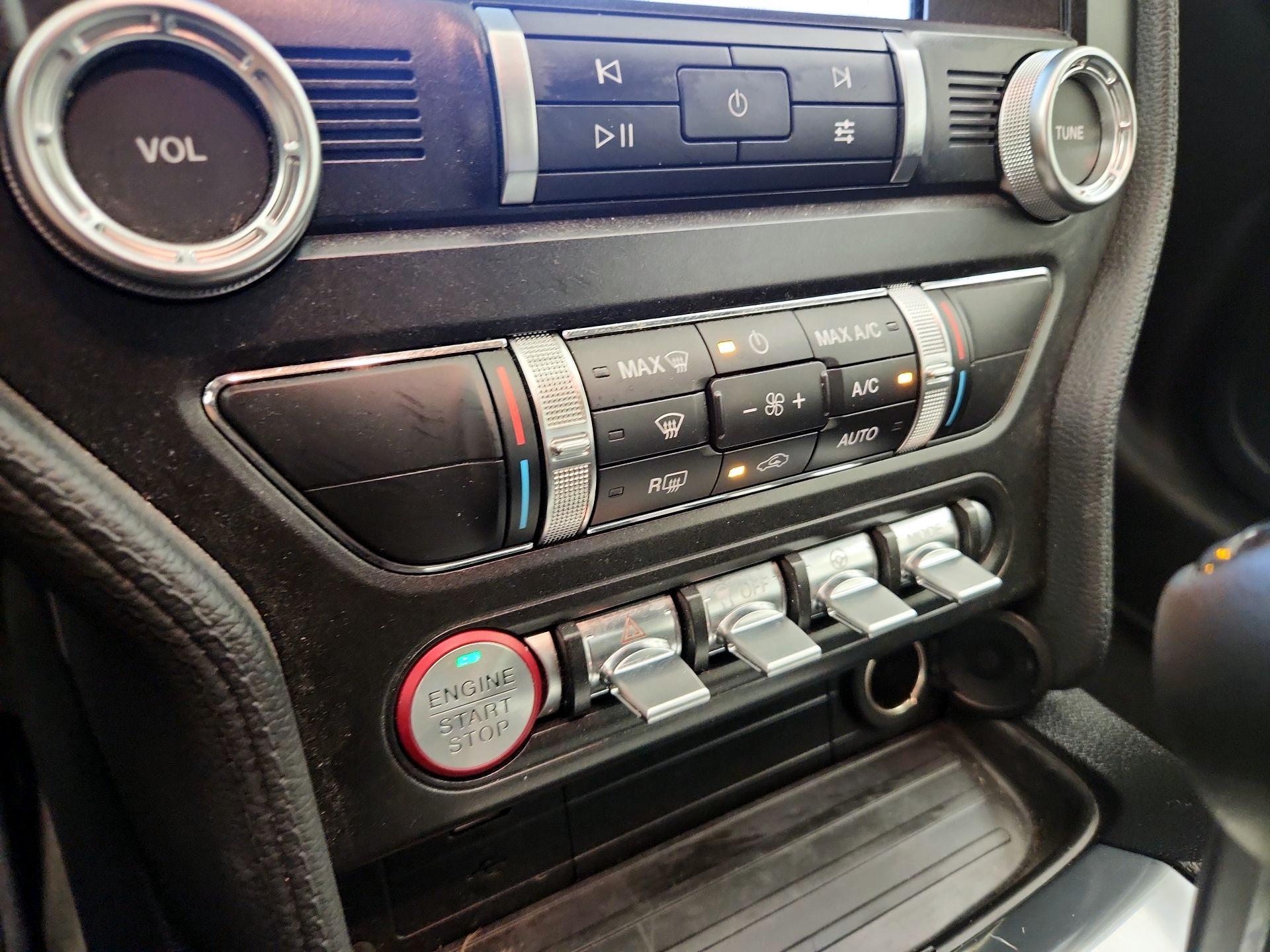 Thumbnail: 2019 Ford Mustang - 14