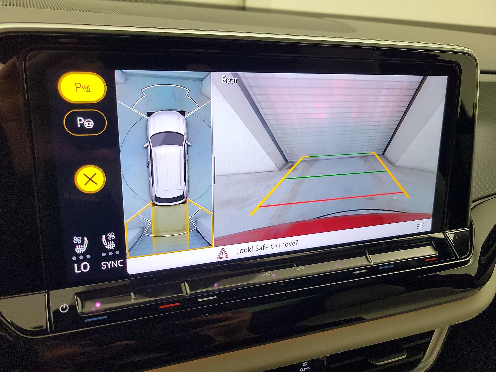 Thumbnail: 2024 Volkswagen Atlas - 12