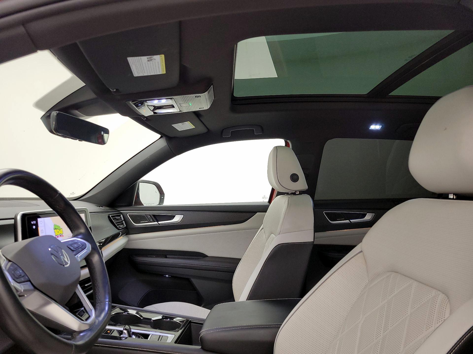 Thumbnail: 2024 Volkswagen Atlas - 17