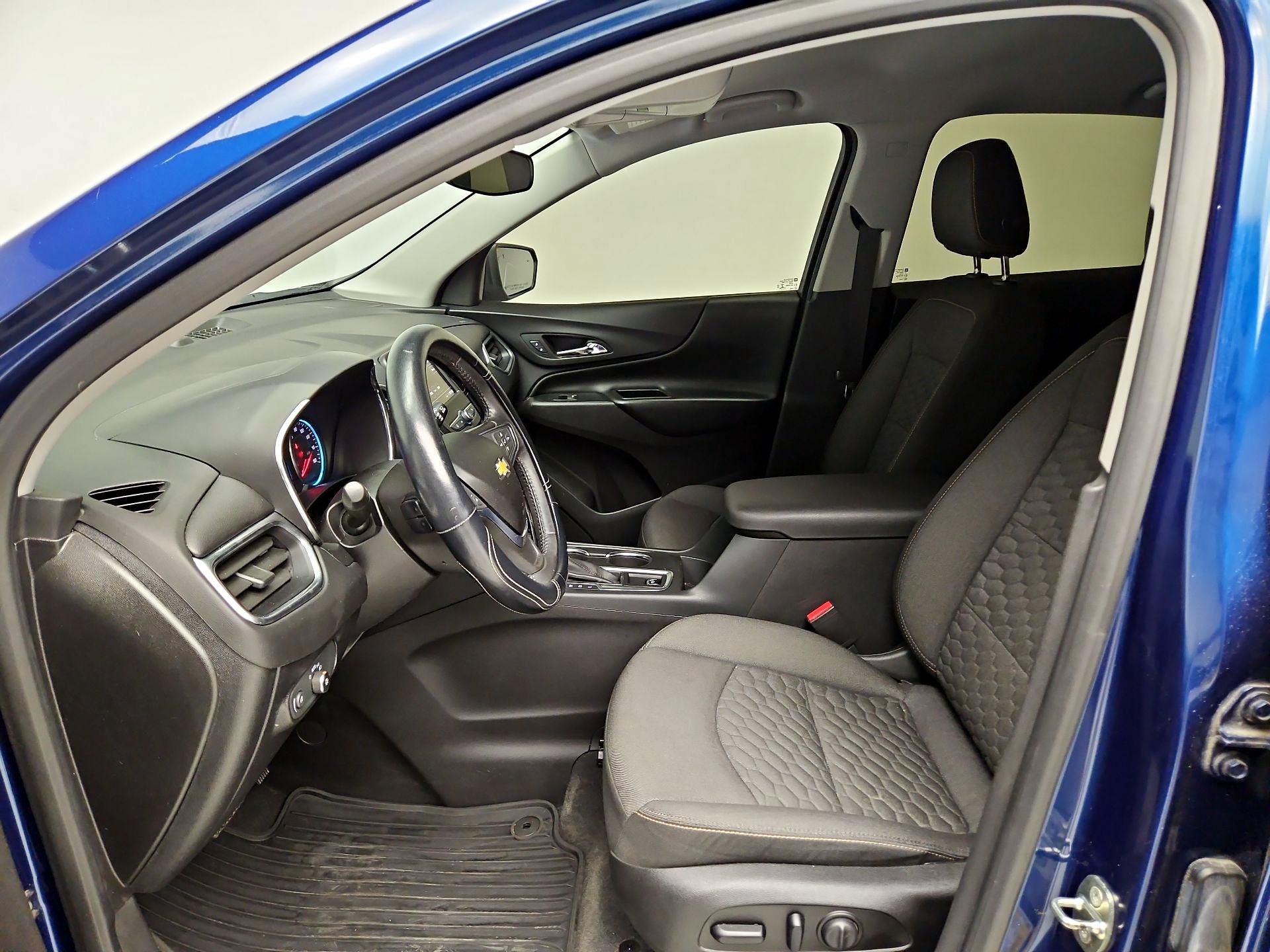 Thumbnail: 2019 Chevrolet Equinox - 11