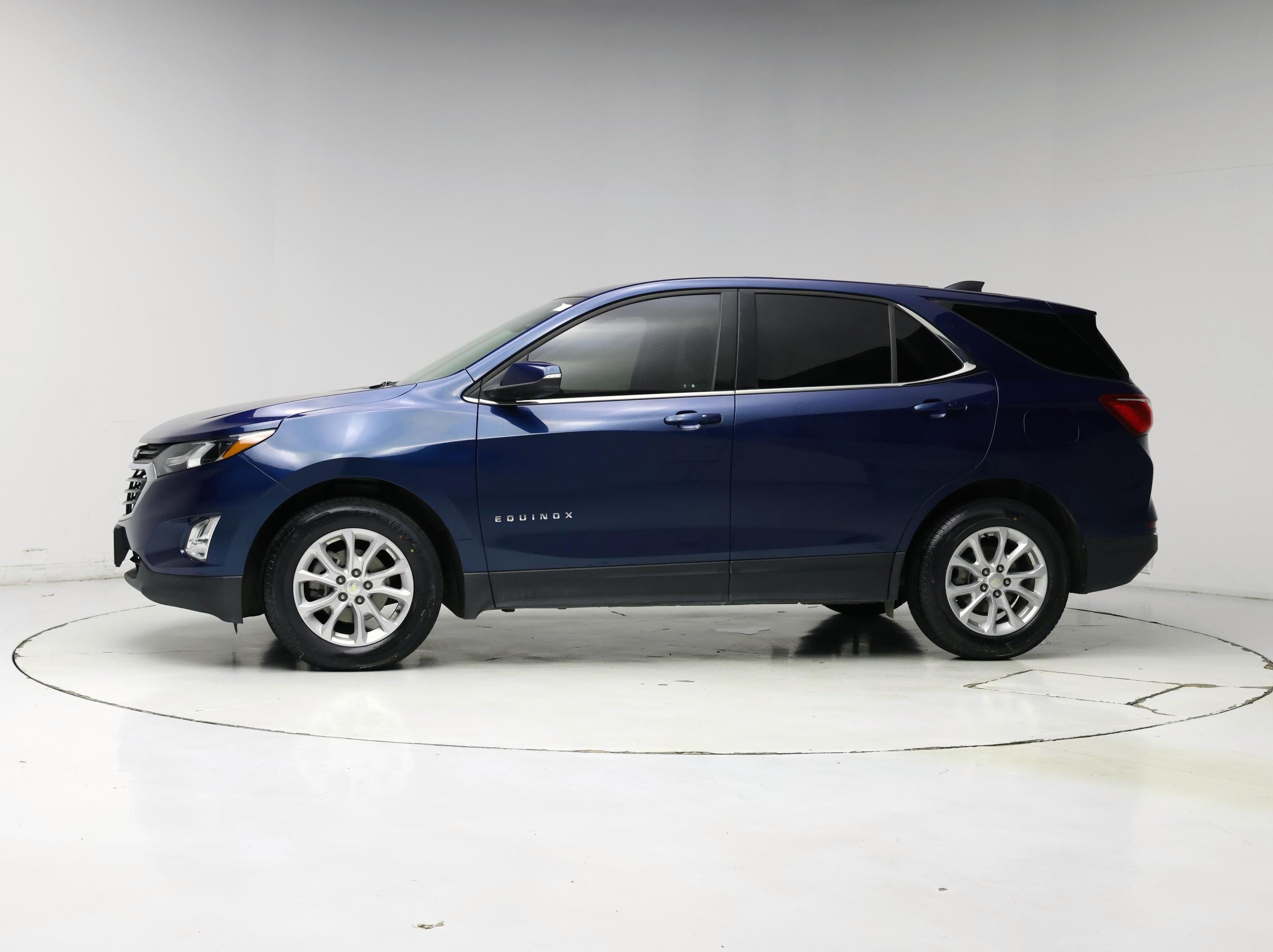 Thumbnail: 2019 Chevrolet Equinox - 3