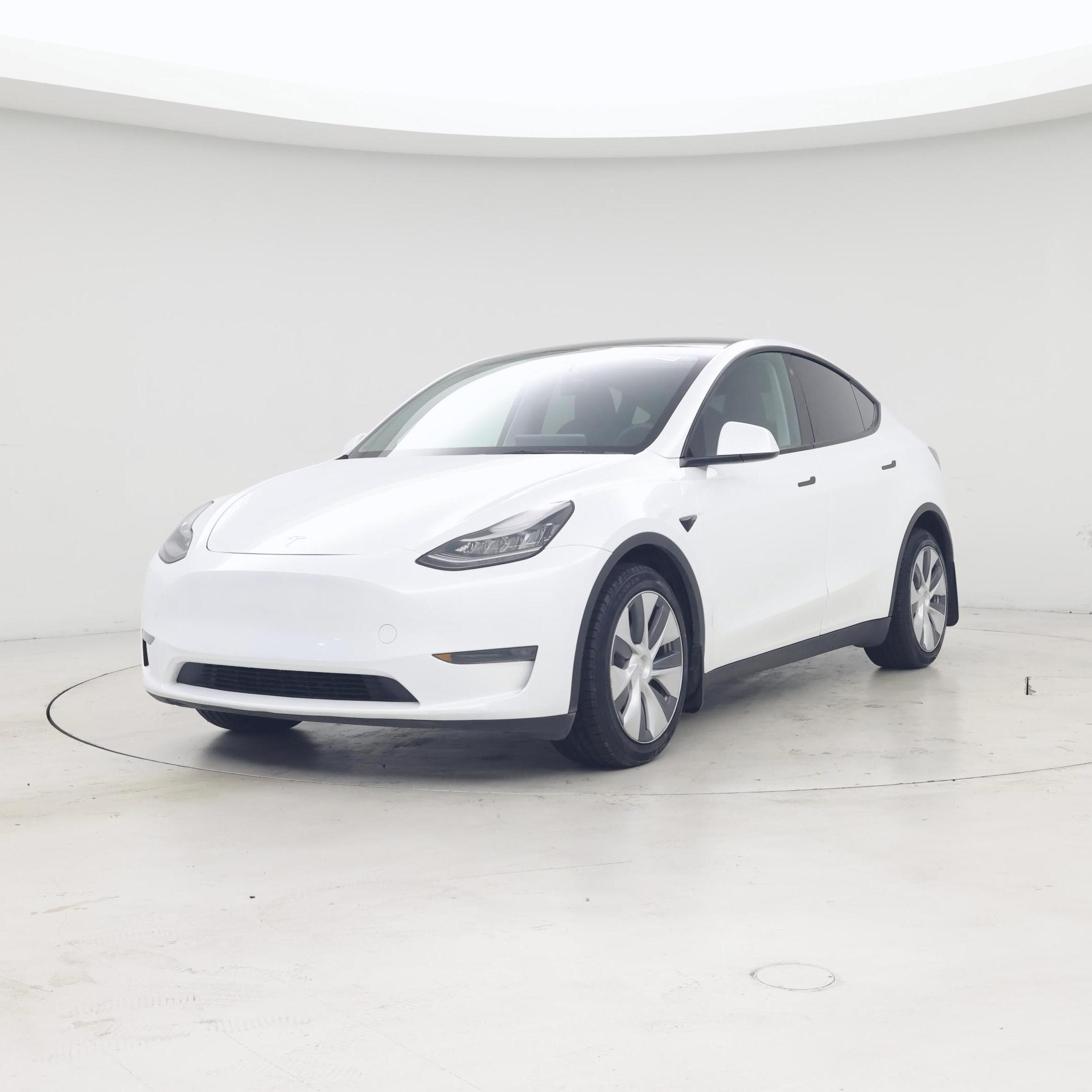Thumbnail: 2023 Tesla Model Y - 4