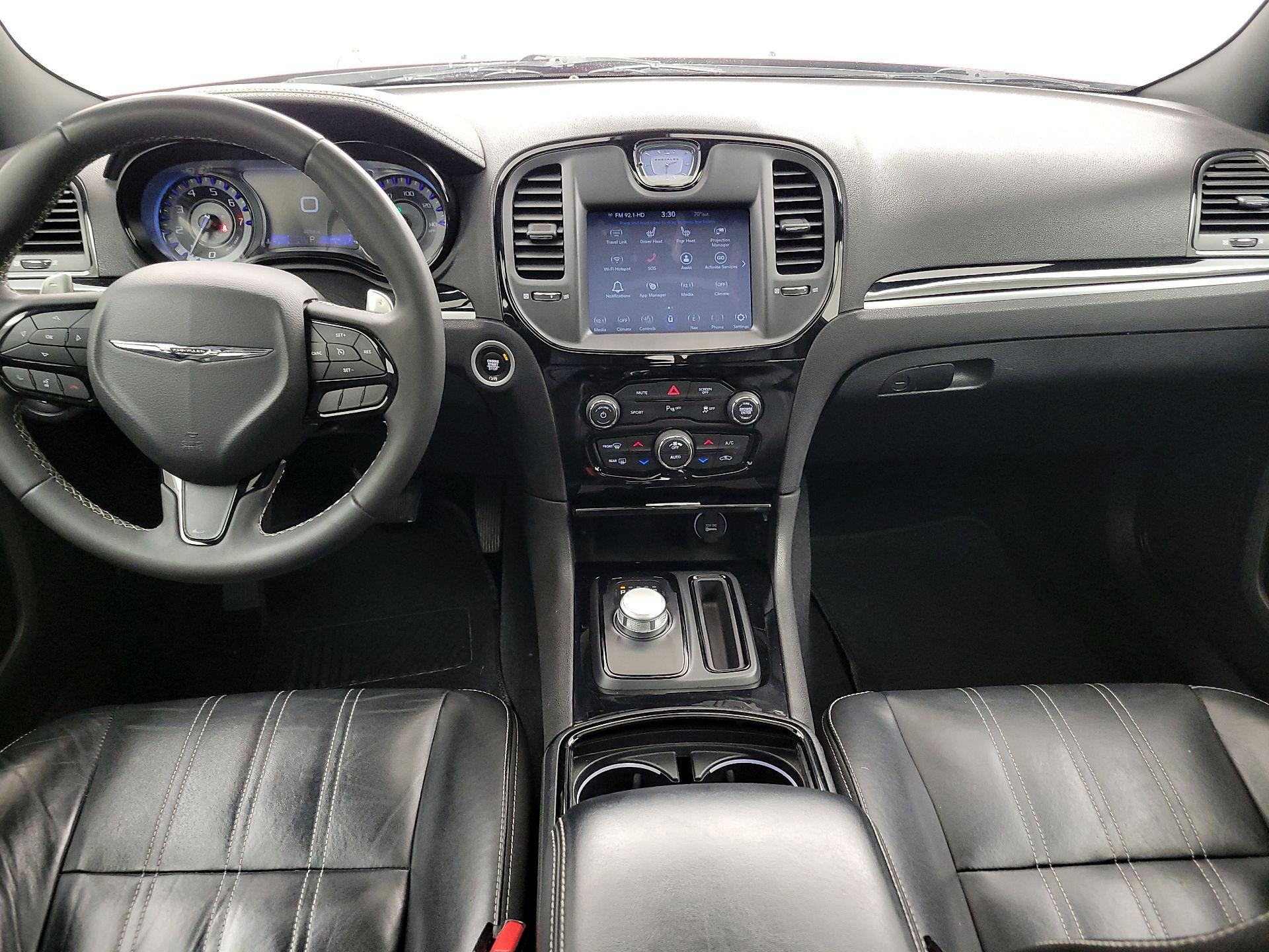 Thumbnail: 2023 Chrysler 300 - 9