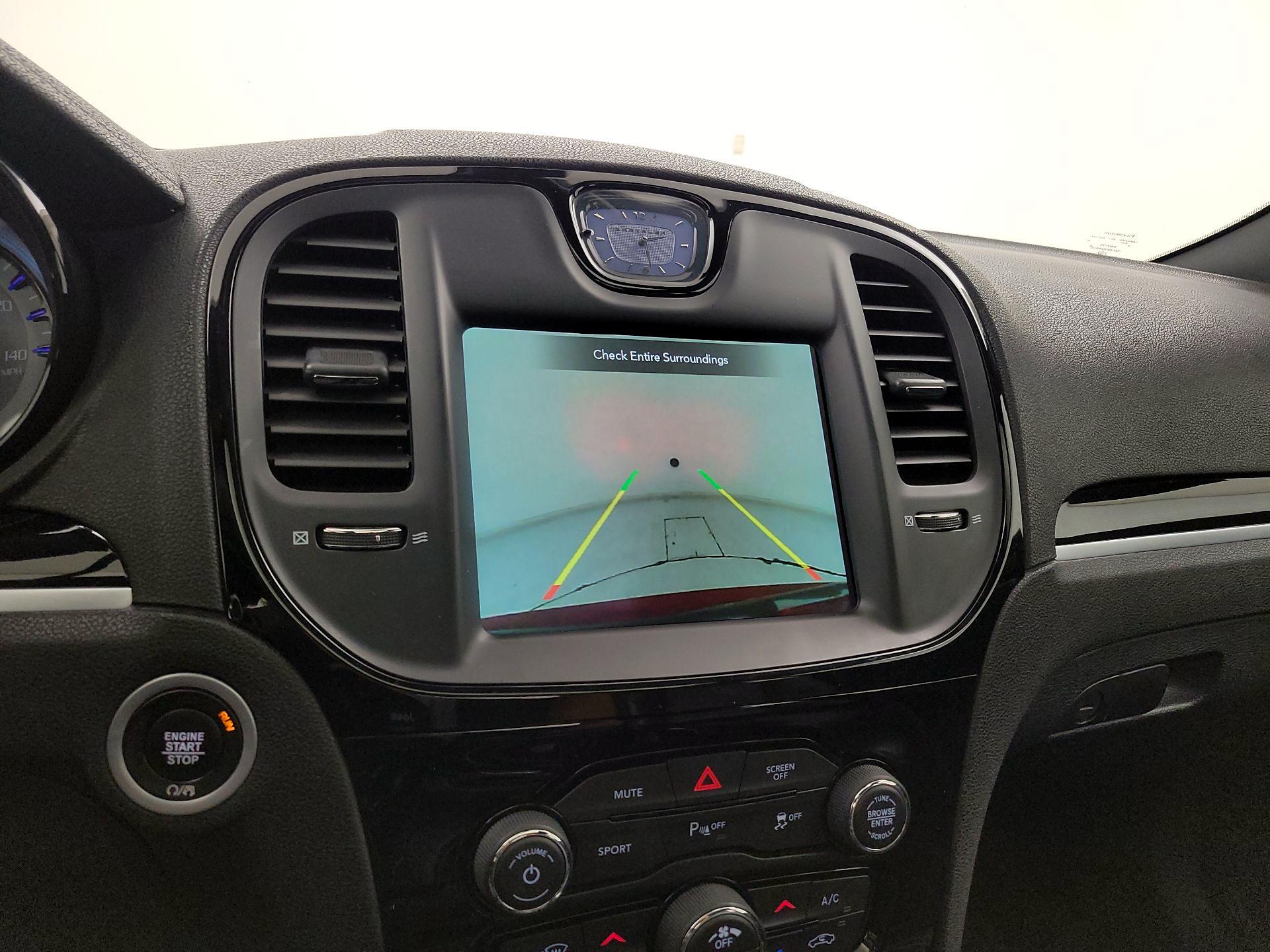 Thumbnail: 2023 Chrysler 300 - 15