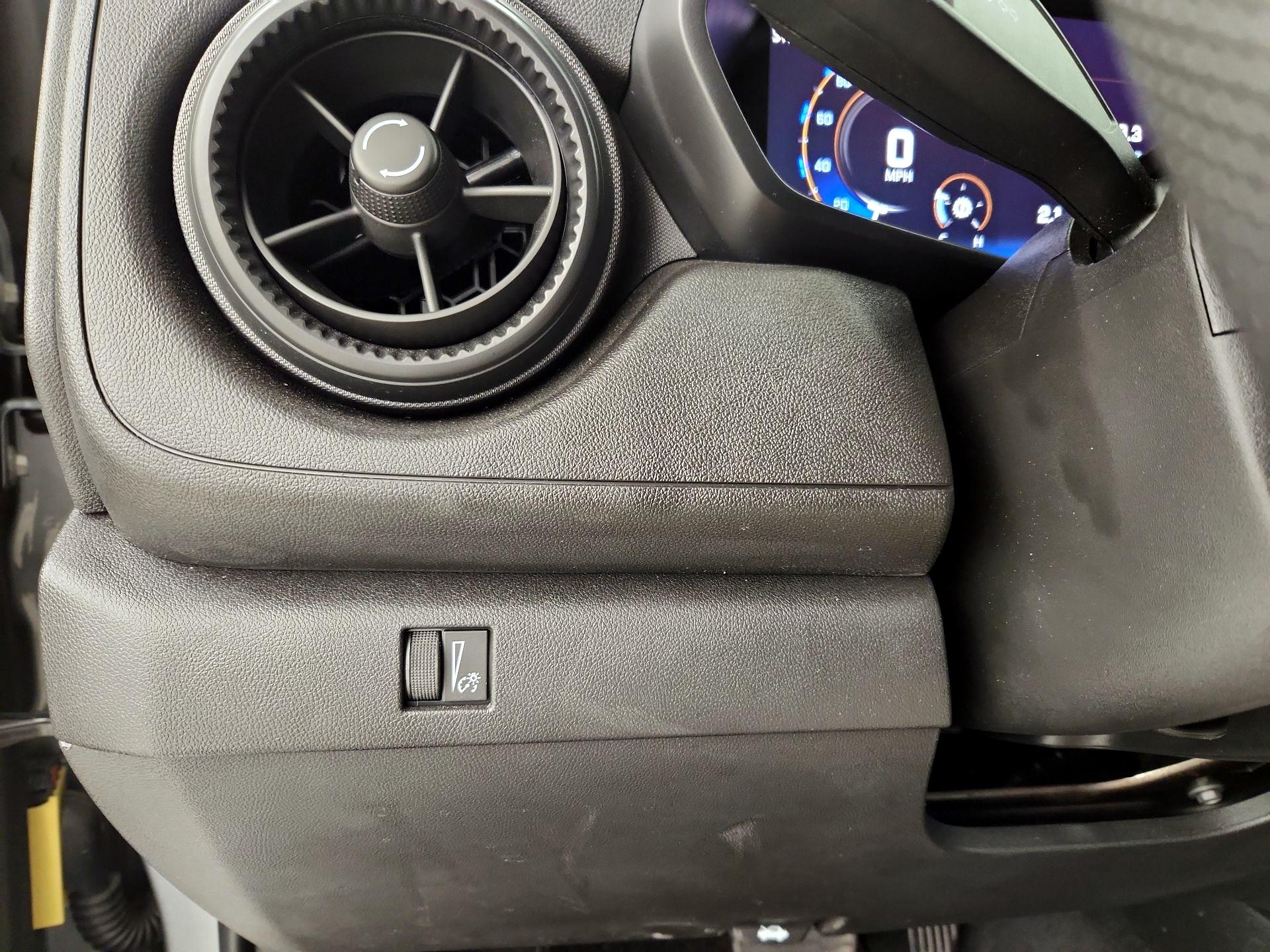 Thumbnail: 2025 Chevrolet Colorado - 13