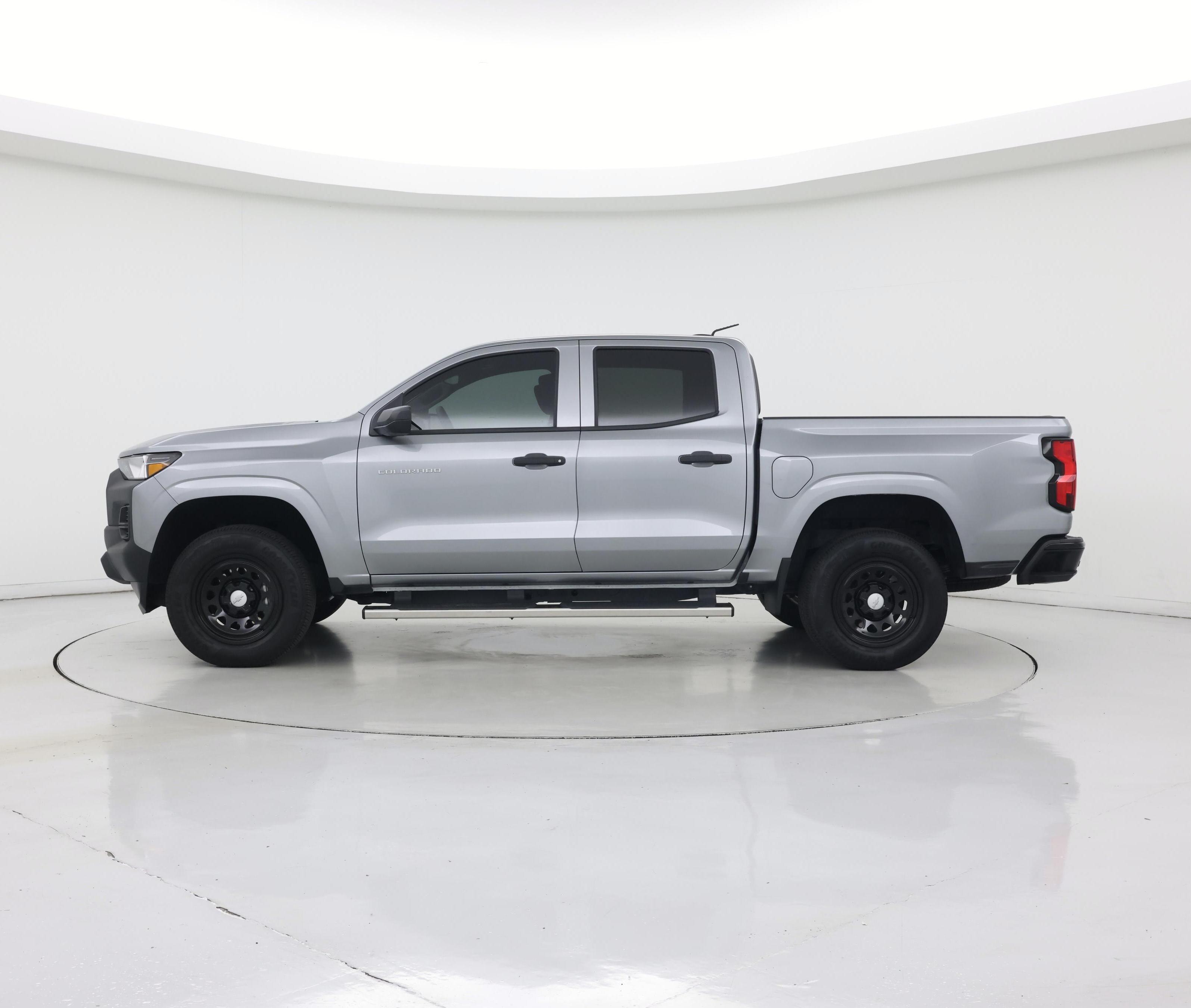 Thumbnail: 2025 Chevrolet Colorado - 3