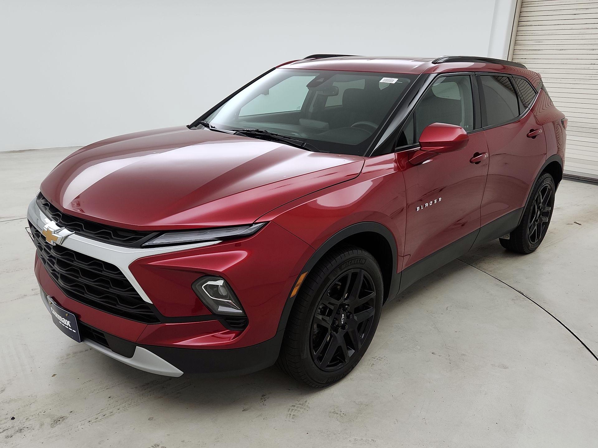 Thumbnail: 2023 Chevrolet Blazer - 3